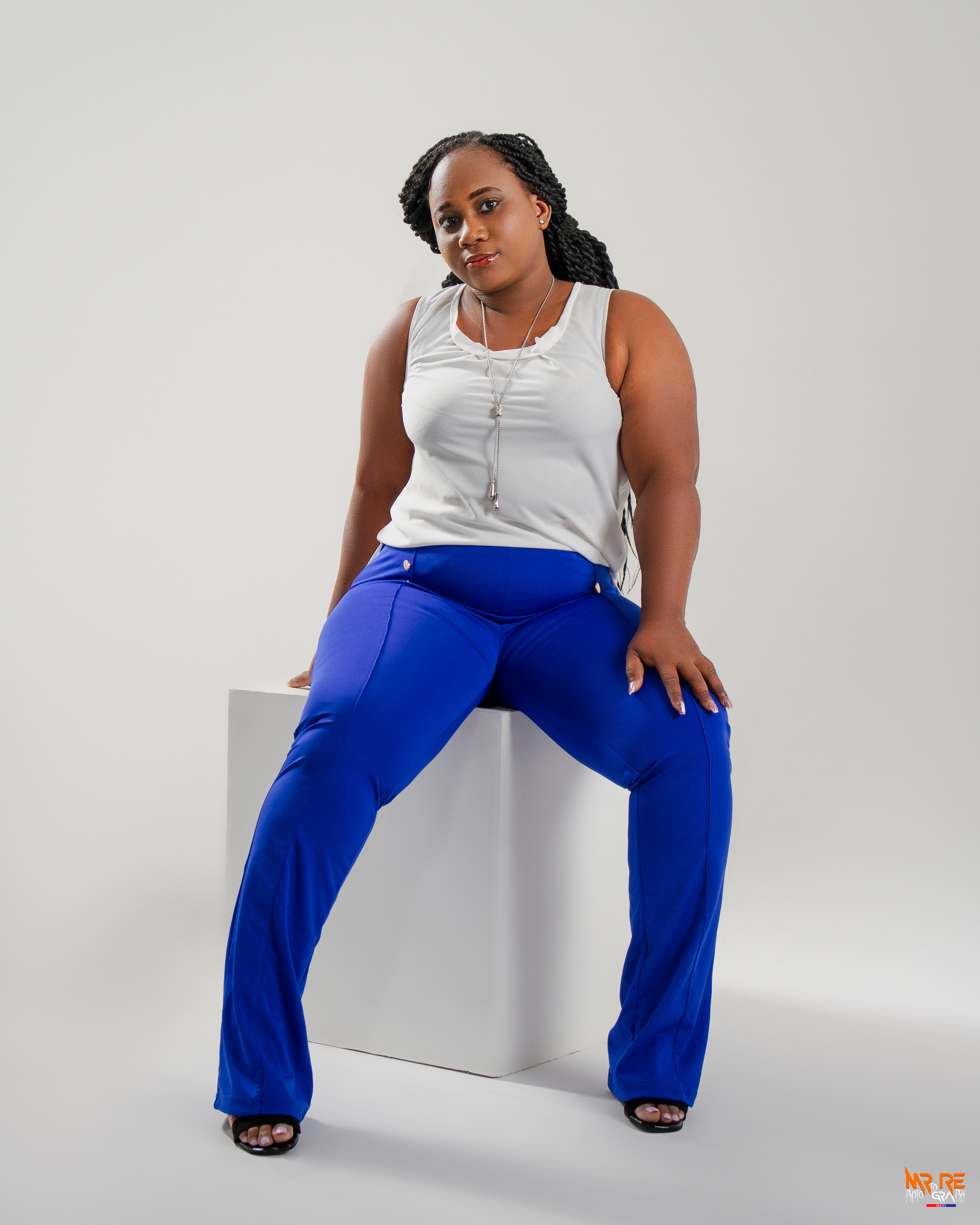 Esther shooting. Mr RE Photography