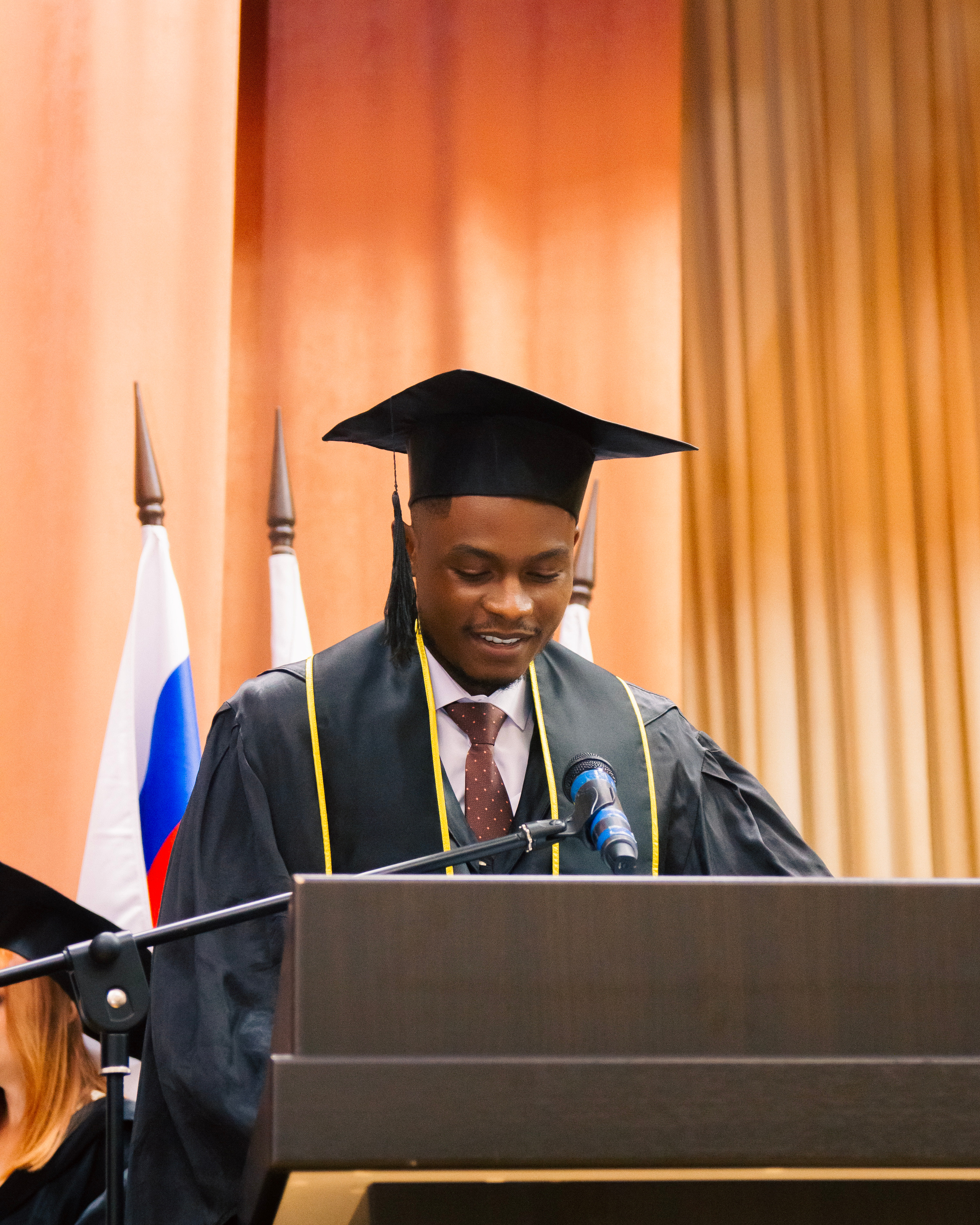 DAVID GOMES photos. Mr RE Photography