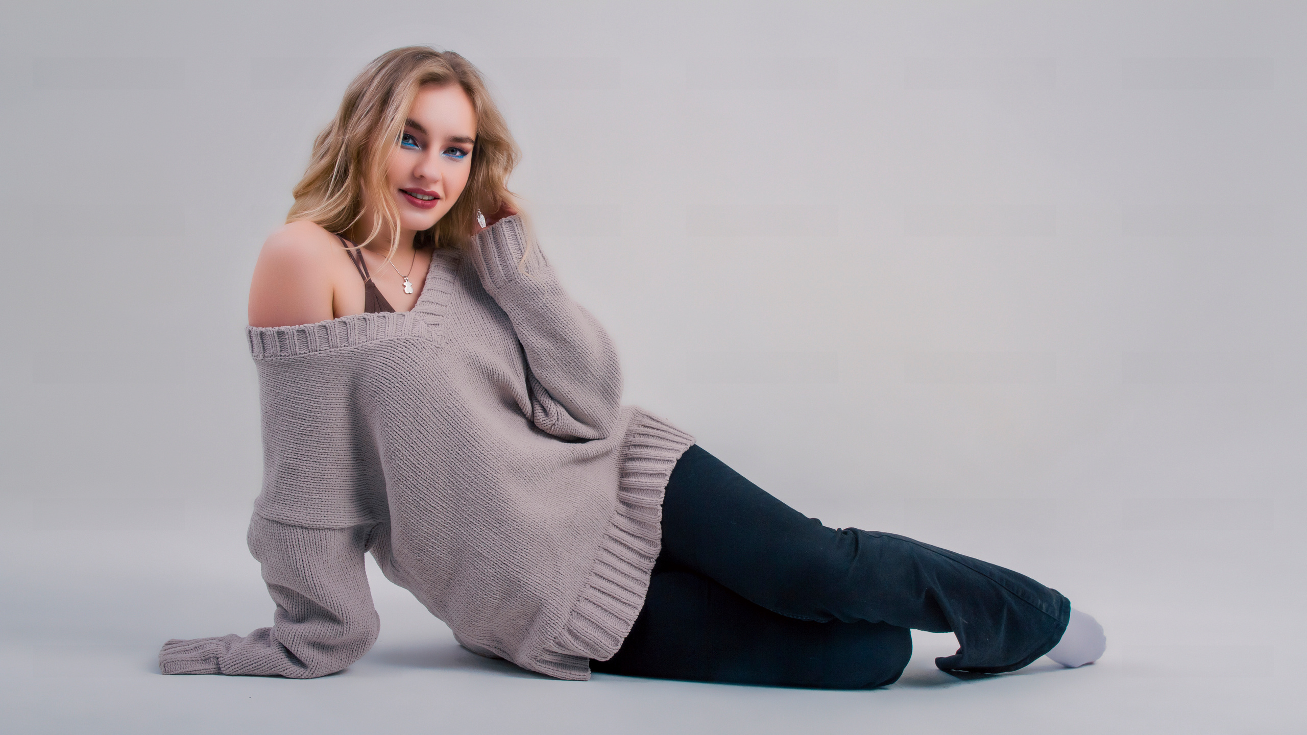 Ladies In black 🖤. Mr RE Photography