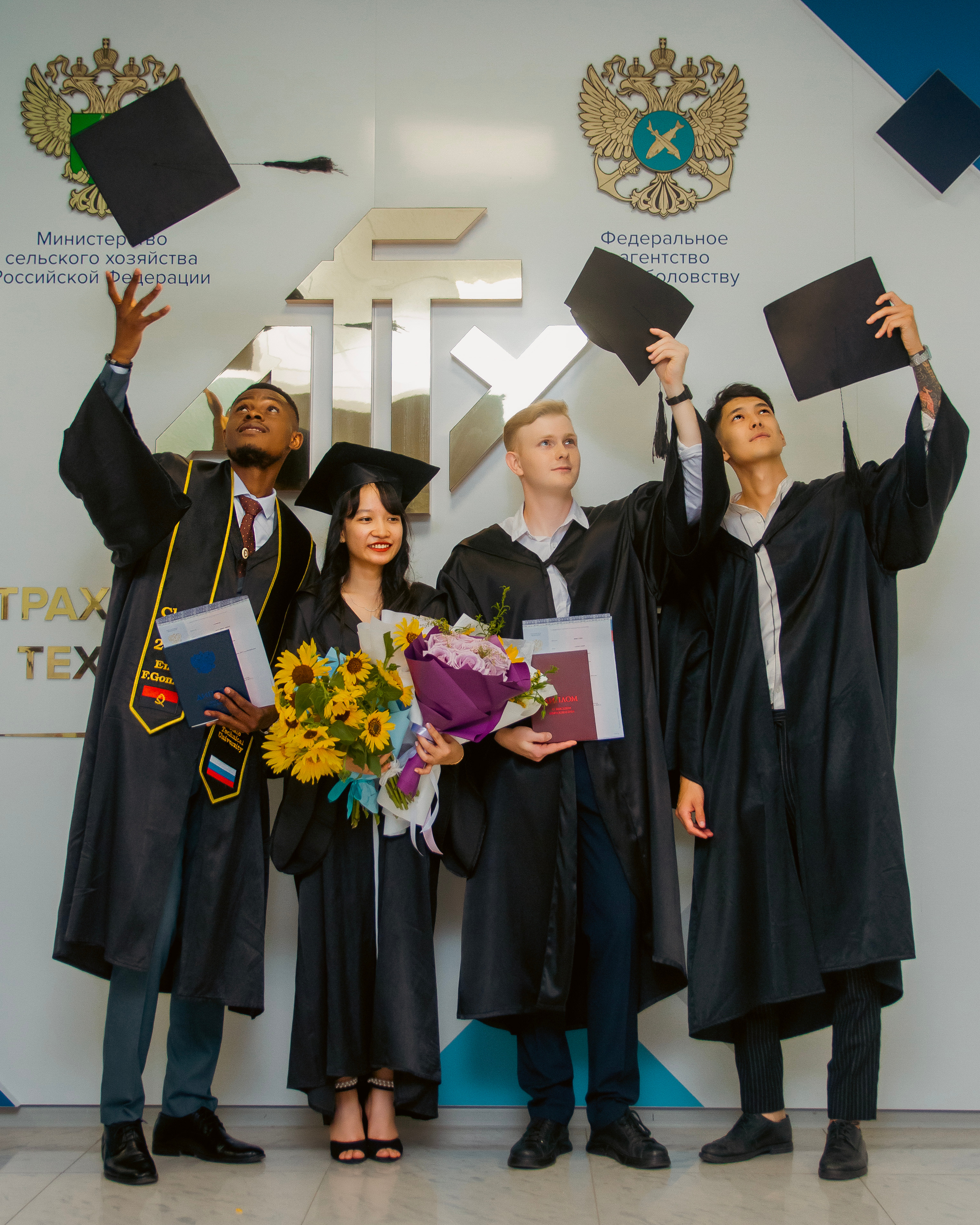 DAVID GOMES photos. Mr RE Photography