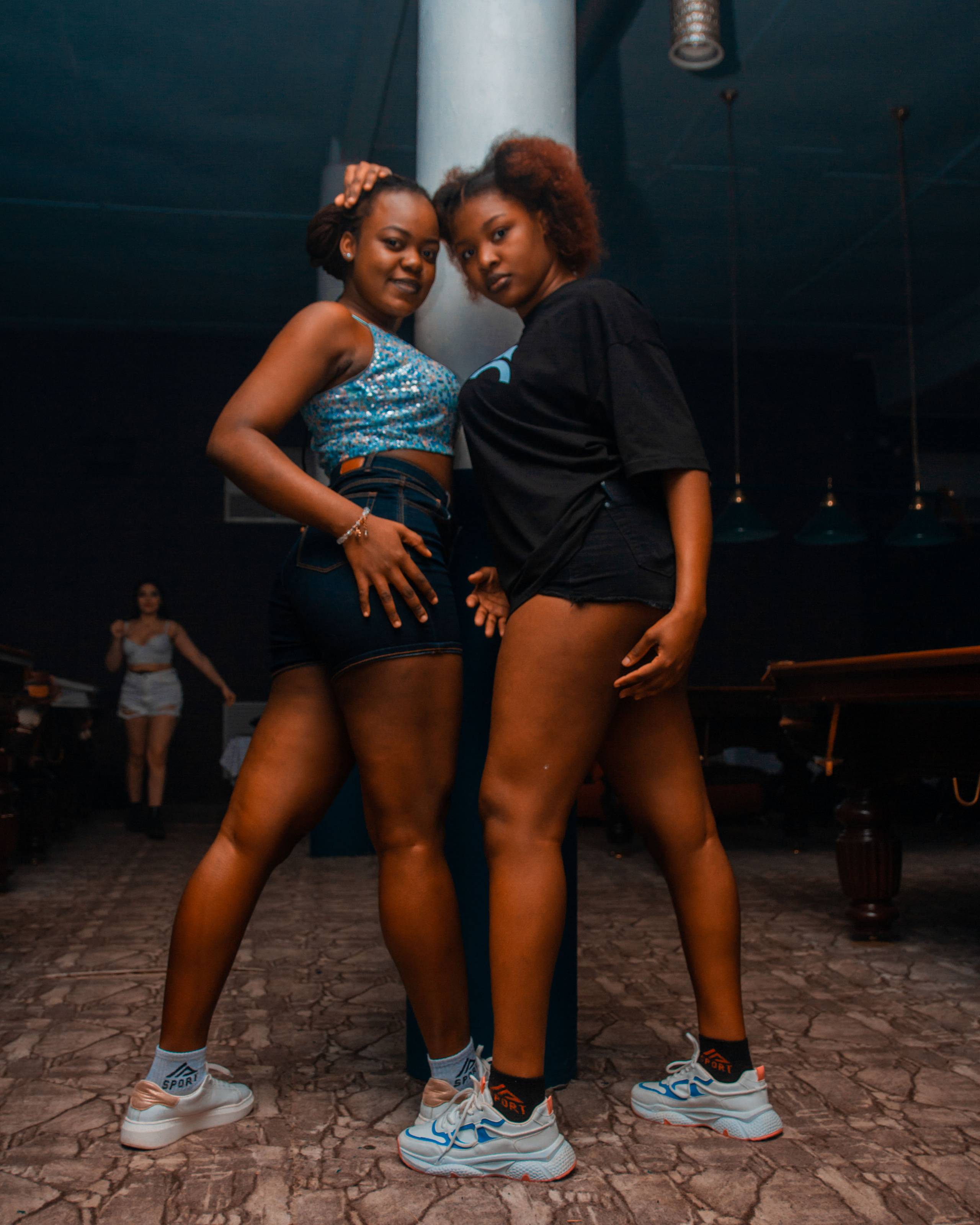 party - girls partying - dj - asrakhan party - Russian party -  Mr re - Mr RE Photography - 