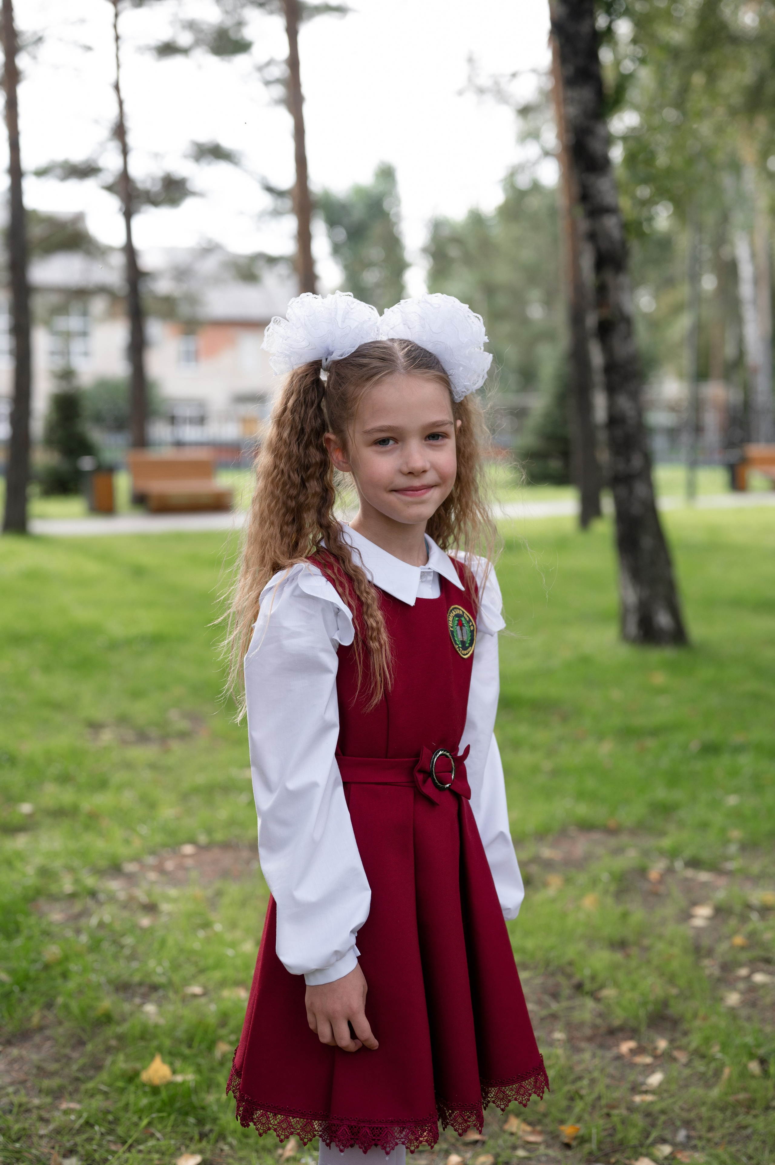 1 сентября 16 гимназия 2 класс (линейка + в классе+ на улице). Фотограф новорожденных, семейный детский в Тюмени Татьяна Морозова