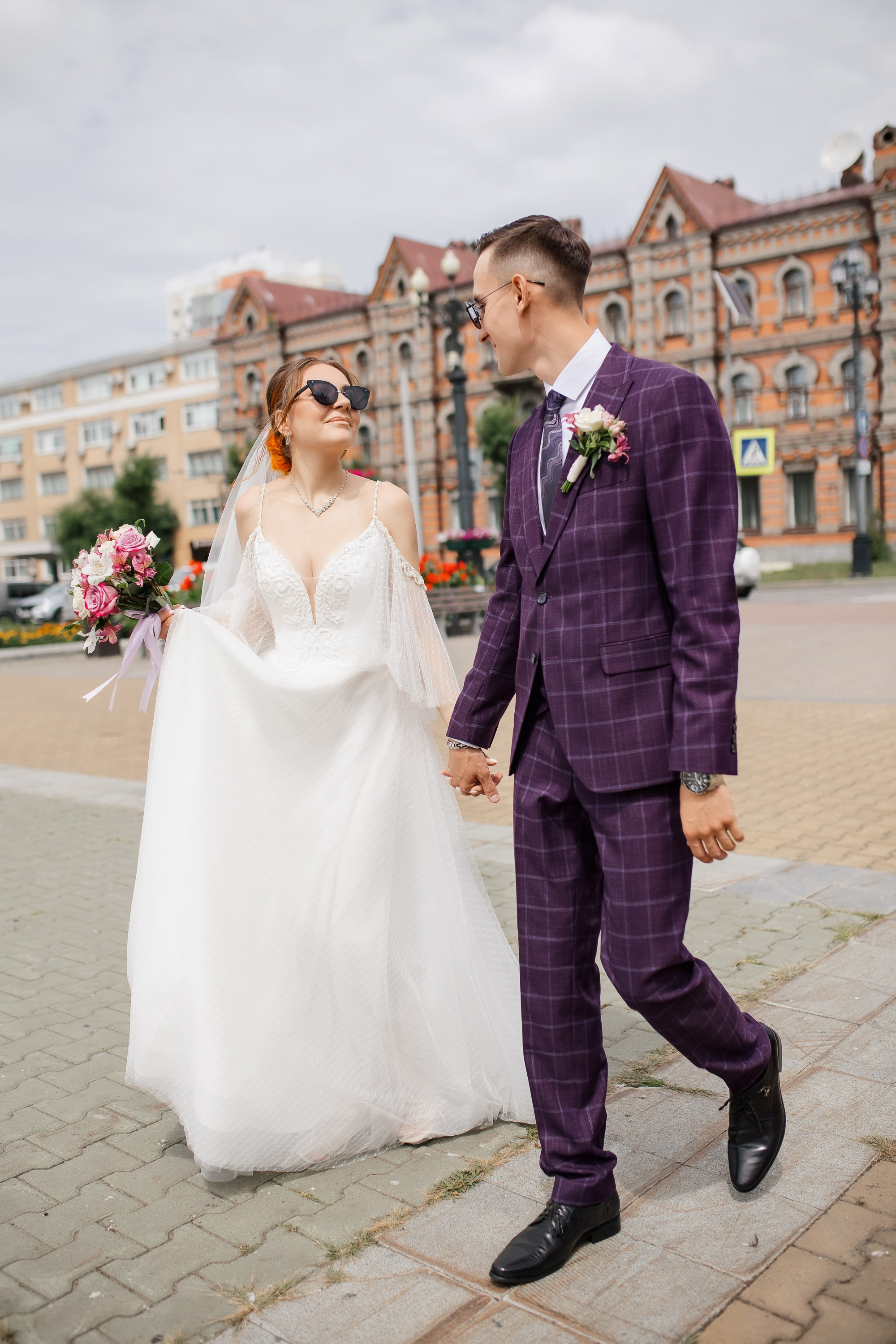 Ксения и Максим. Сборы Sopka. Прогулка по городу. Свадебный фотограф в Хабаровске