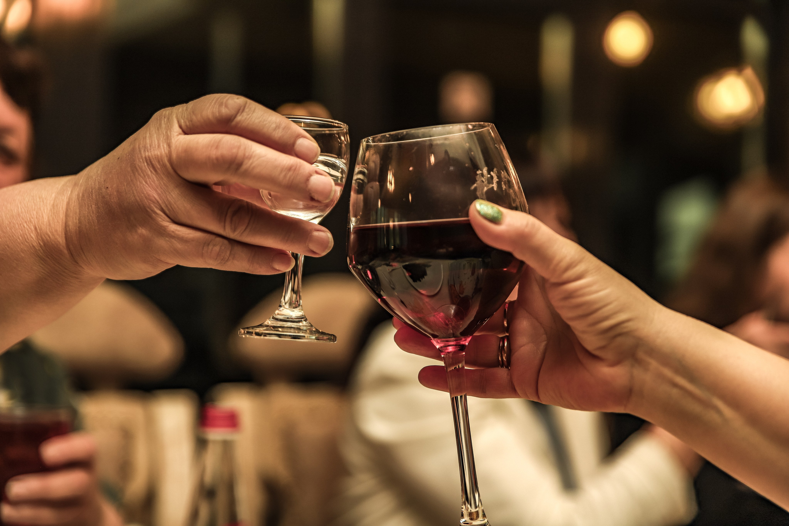 Репортаж торжества в ресторане. Семейный свадебный интерьерный фотограф Тверь Санкт- Марина Свистунова