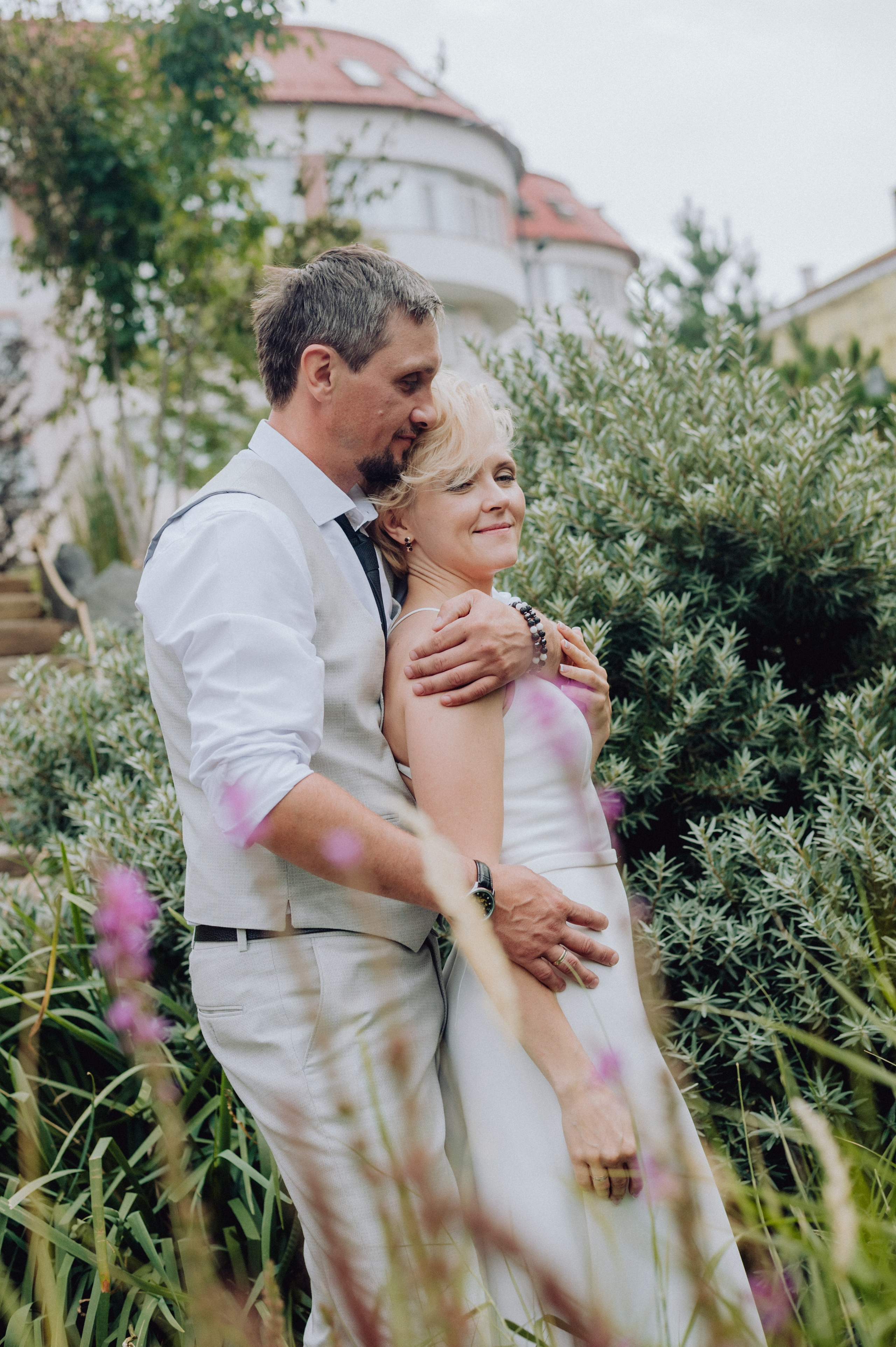 Саша и Женя. Семейный и женский фотограф, контент фотосессия в Екатеринбурге