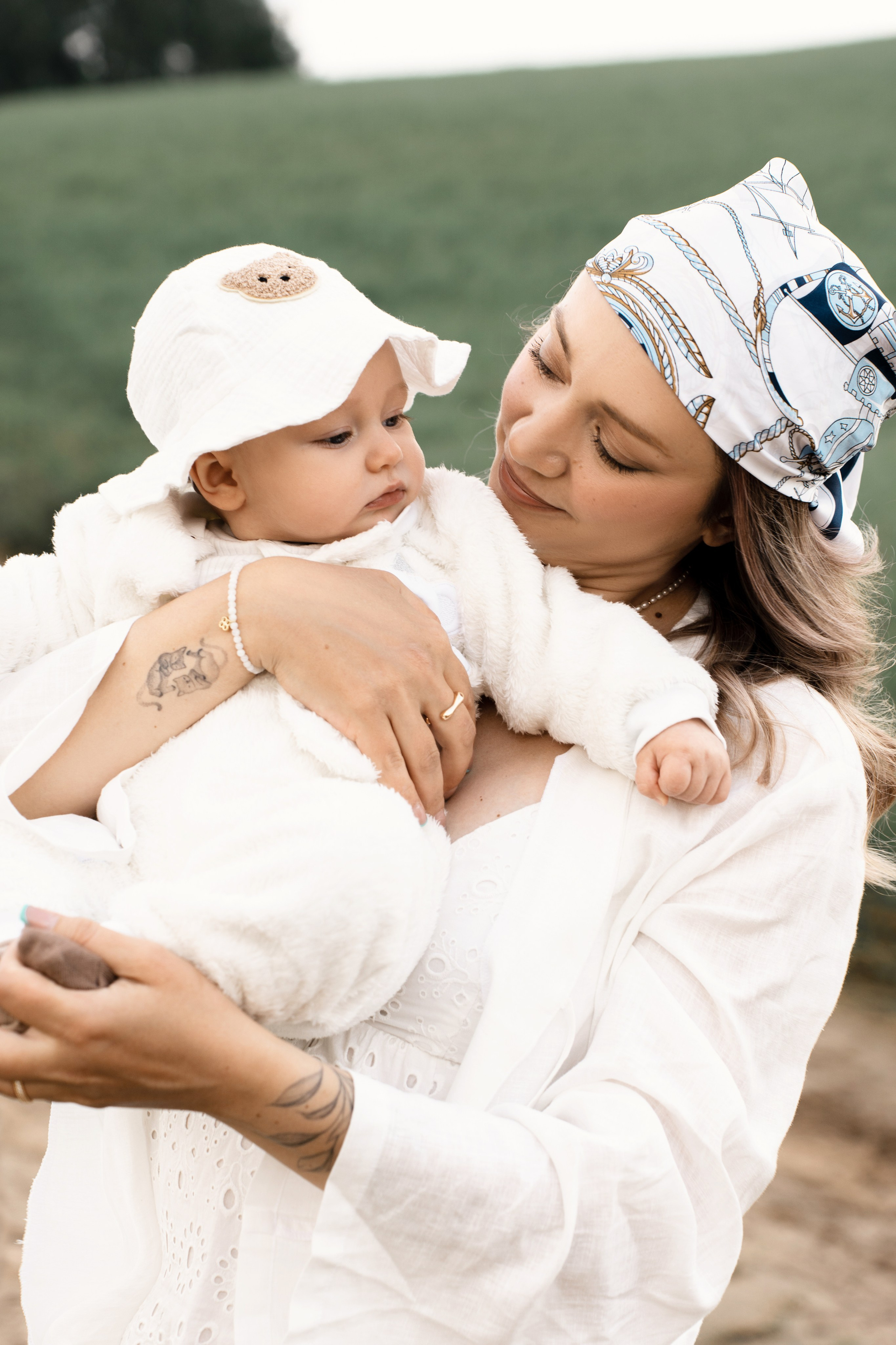 Первые полгодика рядом с мамой. Ваш семейный фотограф в Минске — Вика Трегубова