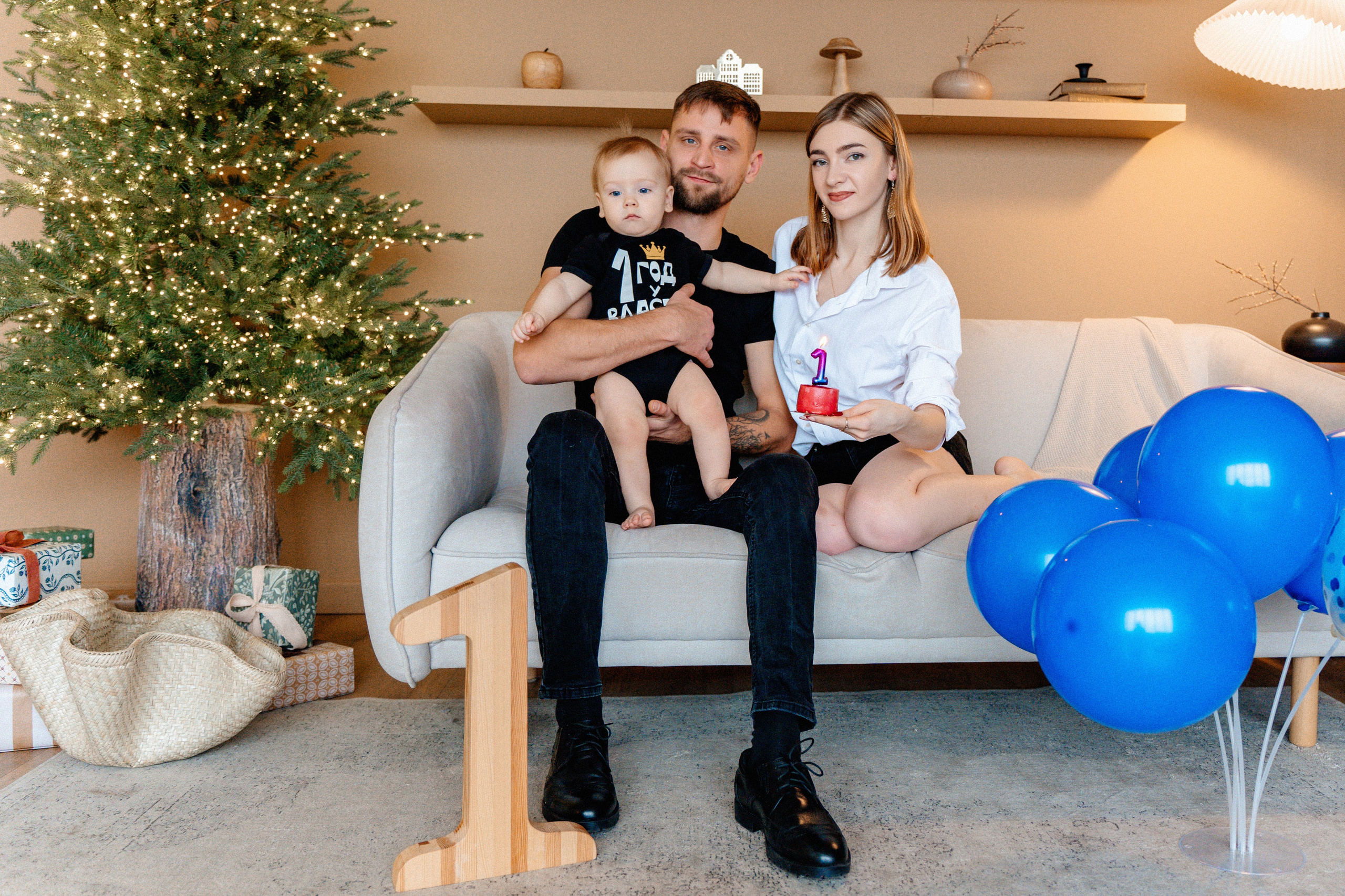 Наш сладкий малютка отметил годик. Ваш семейный фотограф в Минске — Вика Трегубова