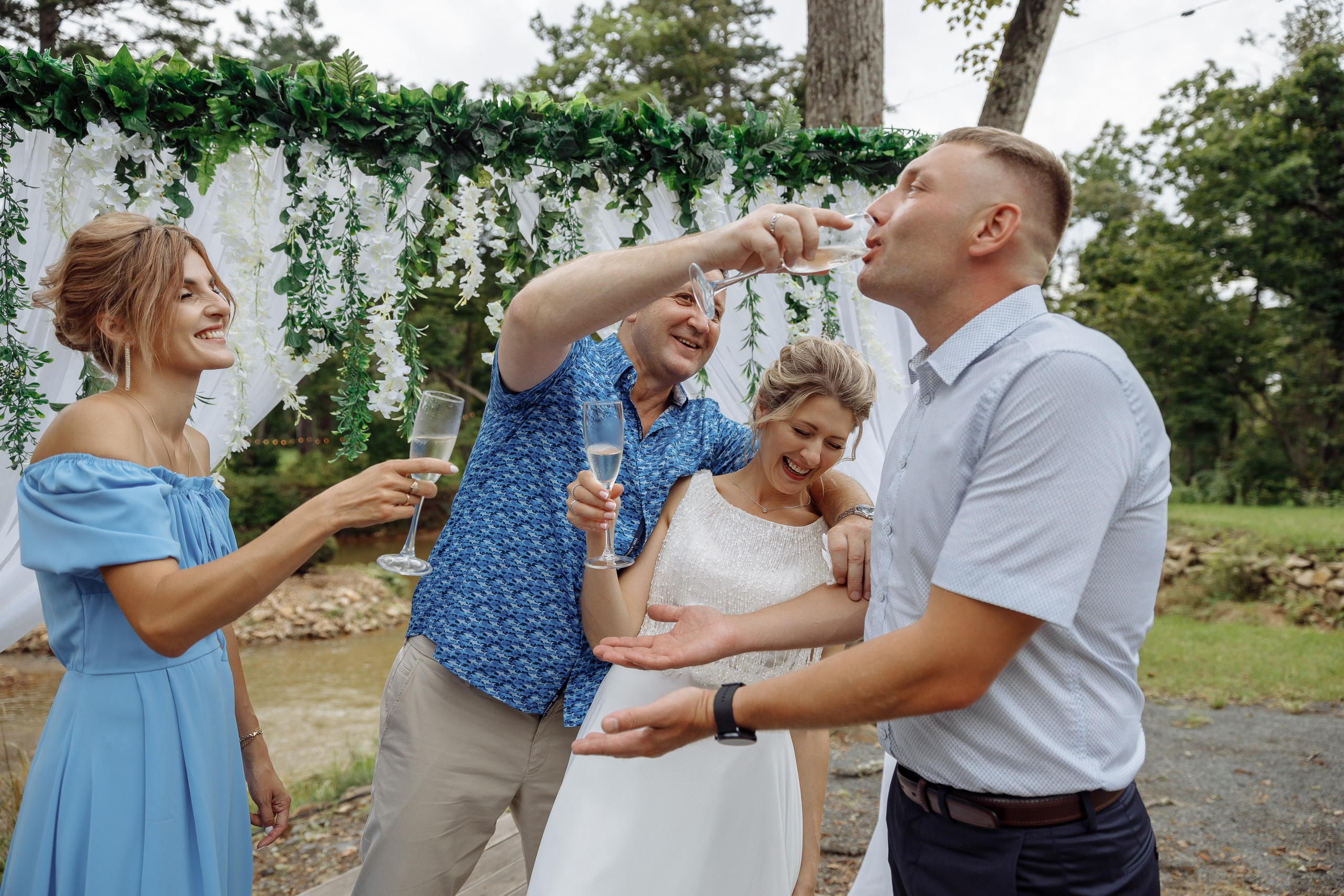 Дима и Алена. Свадебный и семейный фотограф Ворожейкин Олег. Фотографирую во Владиво