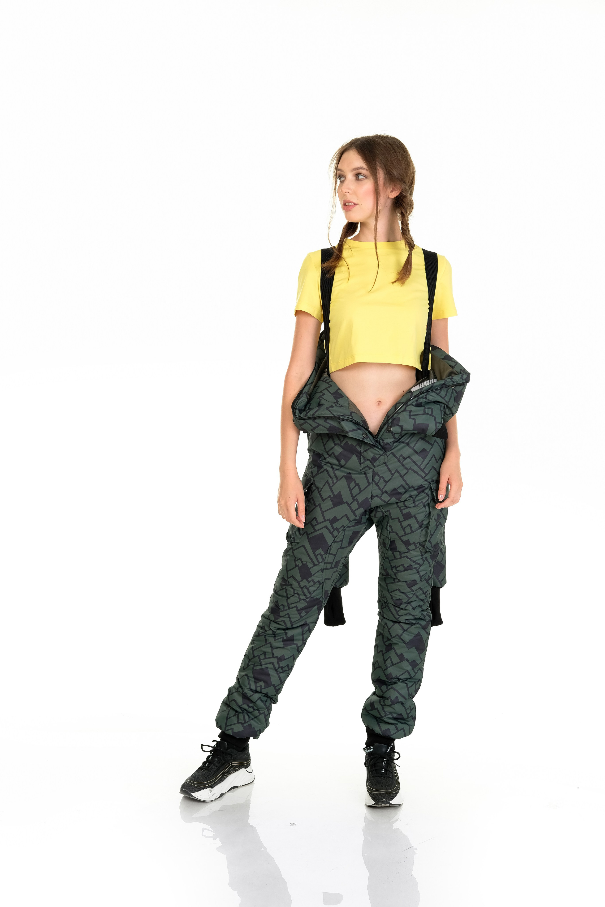 Анна С. Фото и видео продакшн в Москве — съемка для брендов и маркетплейсов