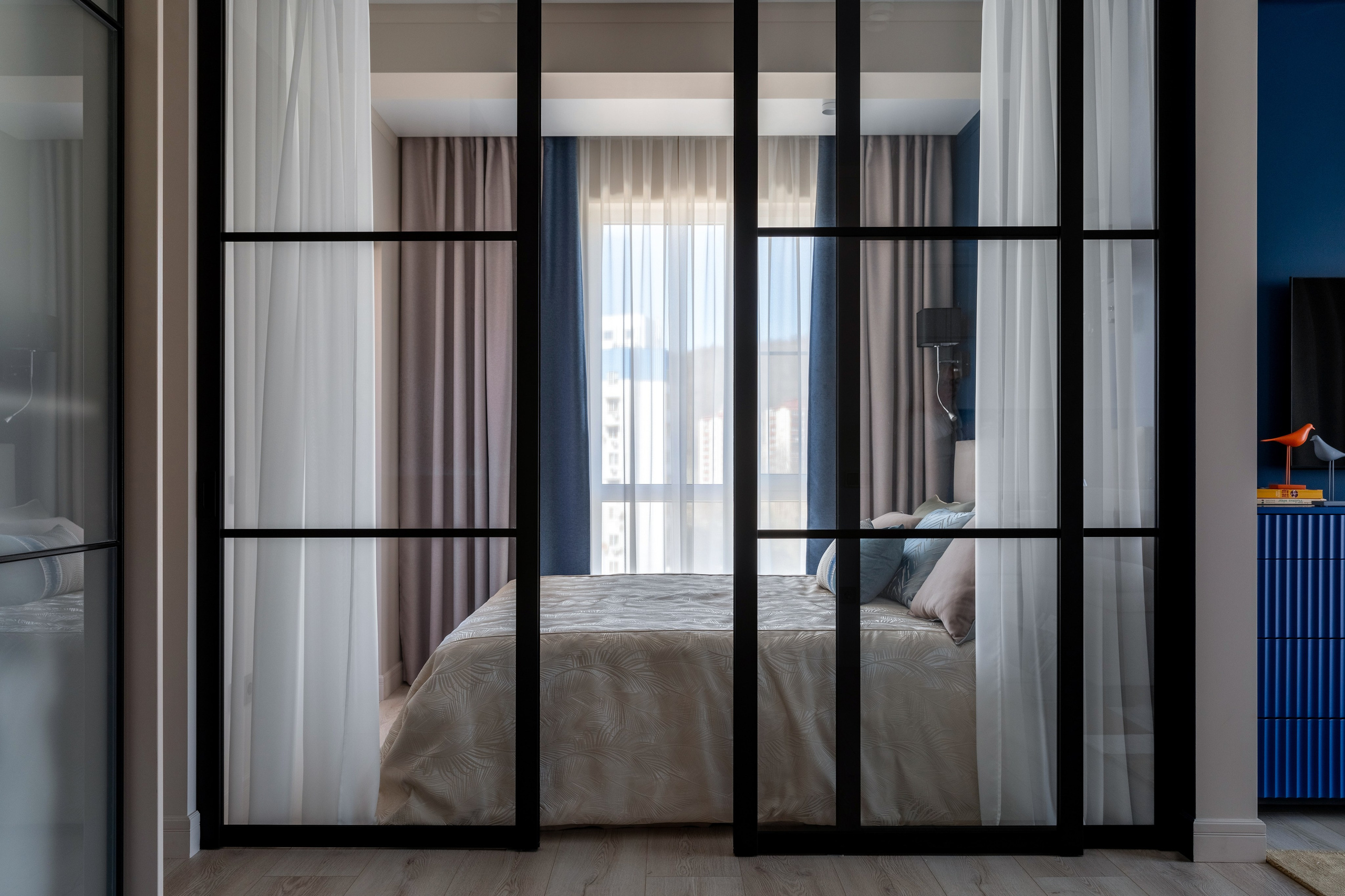 Дизайн проект Екатерины Бондаревой @atmosfera_sochi_studio_ Публикация в журнале «HIHOME». Интерьерный фотограф в Сочи Владислав Нагин