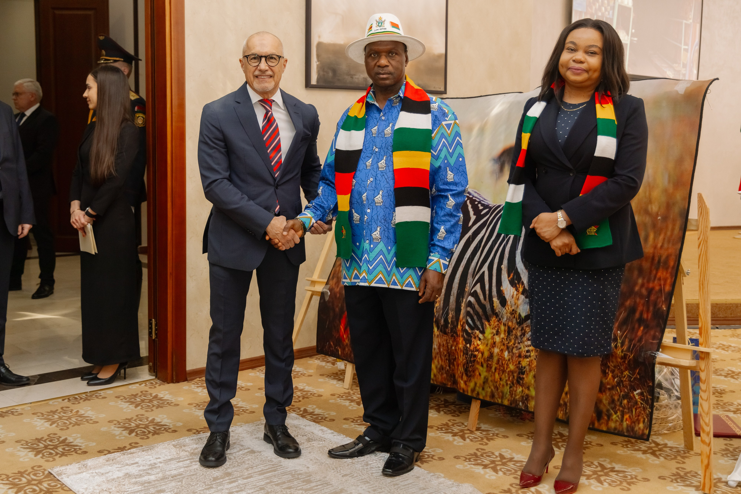 Фотосъемка делегации Посольства Зимбабве в Минске. Свадебный фотограф в Минске/Беларуси Сергей Спиридонов