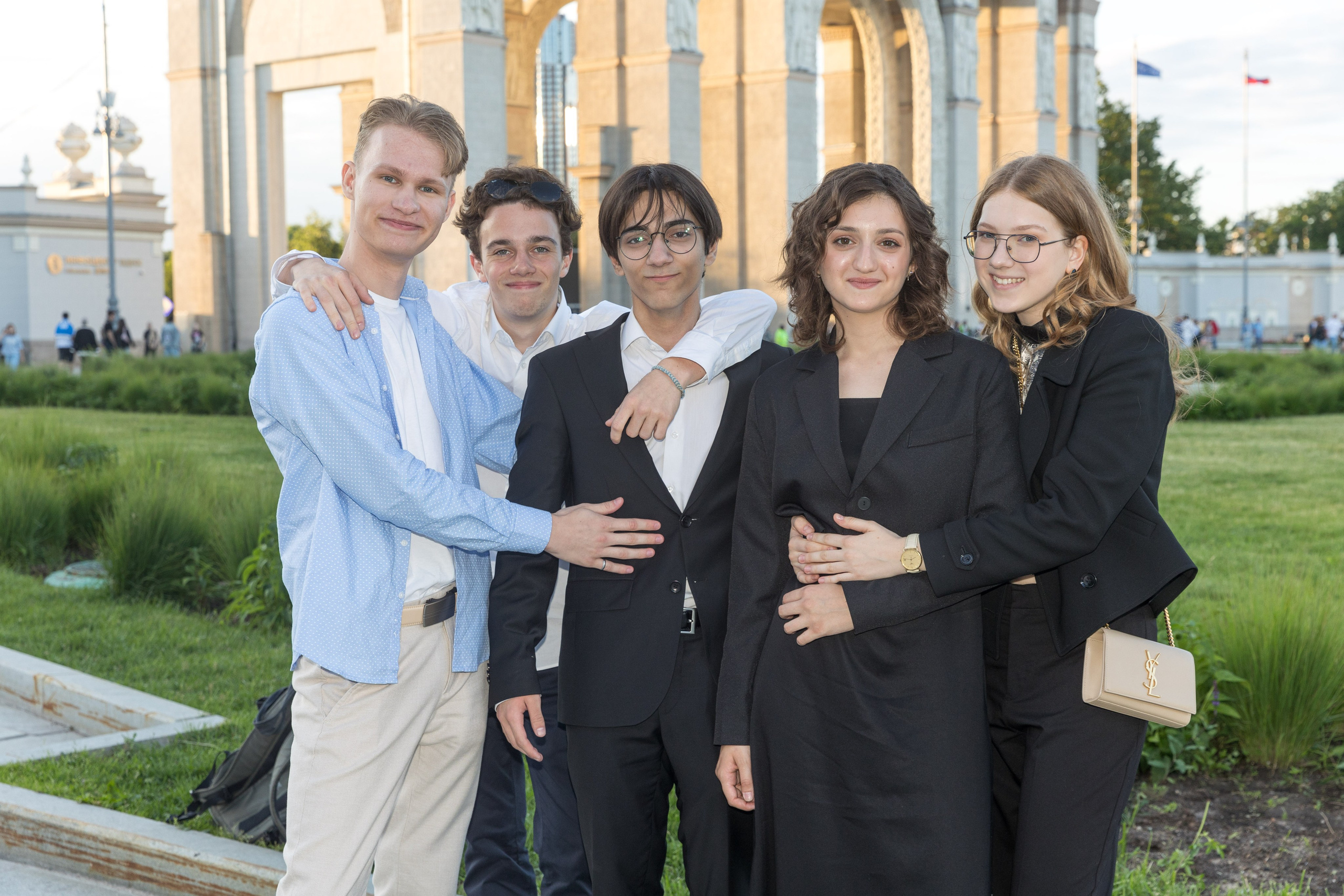 Прогулка перед выпускным. ВДНХ. Школьный фотограф в Москве Семенова Ирина