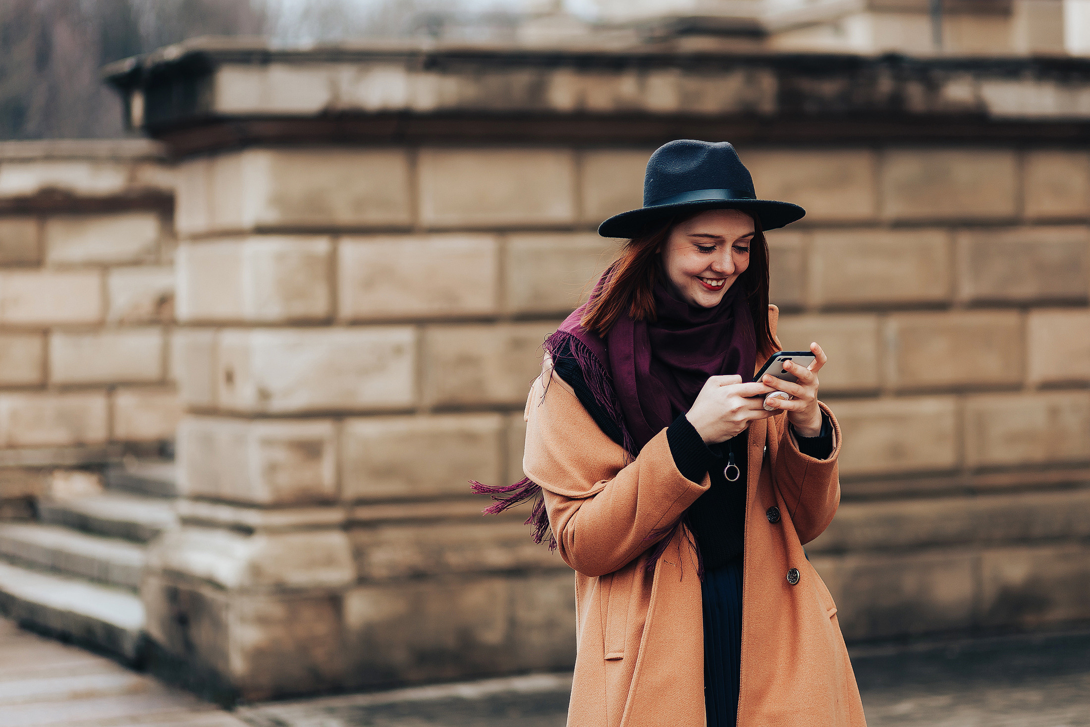 Уличная фотосессия в центре Калининграда | Профессиональный фотограф. Фотосъемка и видеосъемка в Калининграде Liveemotion.pro
