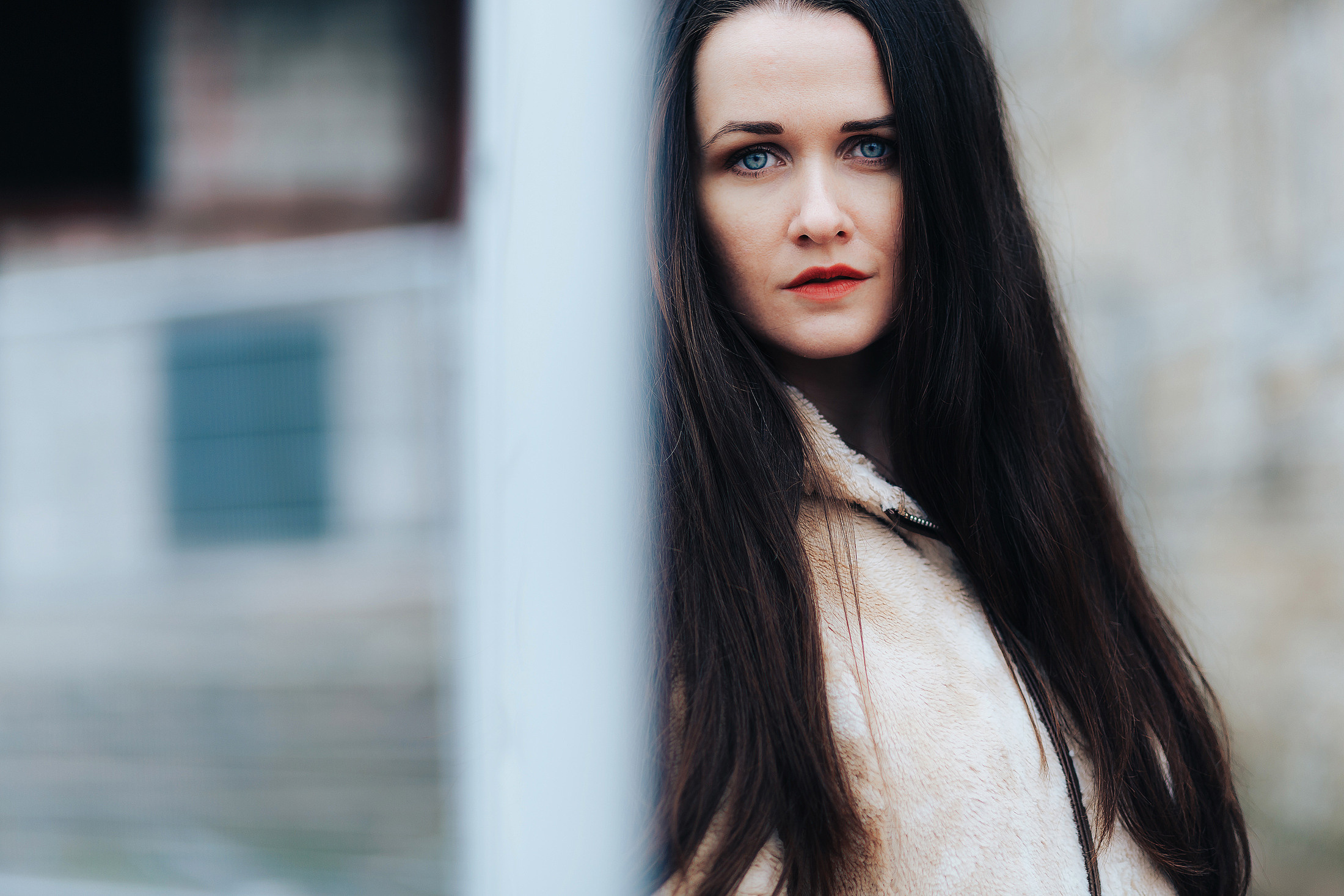 Фотосессия девушки в центре Калининграда | фотограф в Калининграде. Фотосъемка и видеосъемка в Калининграде Liveemotion.pro