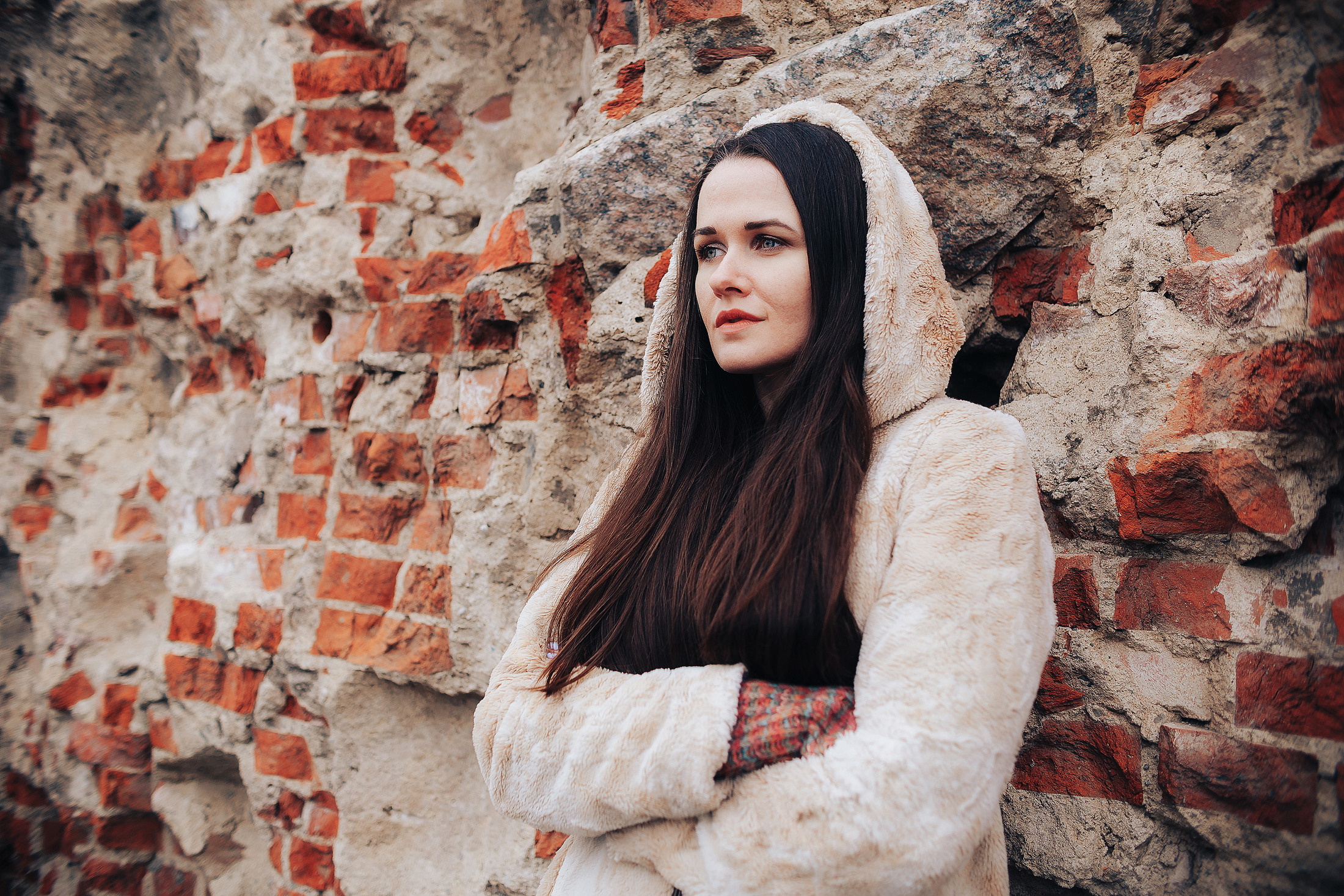 Фотосессия девушки в центре Калининграда | фотограф в Калининграде. Фотосъемка и видеосъемка в Калининграде Liveemotion.pro