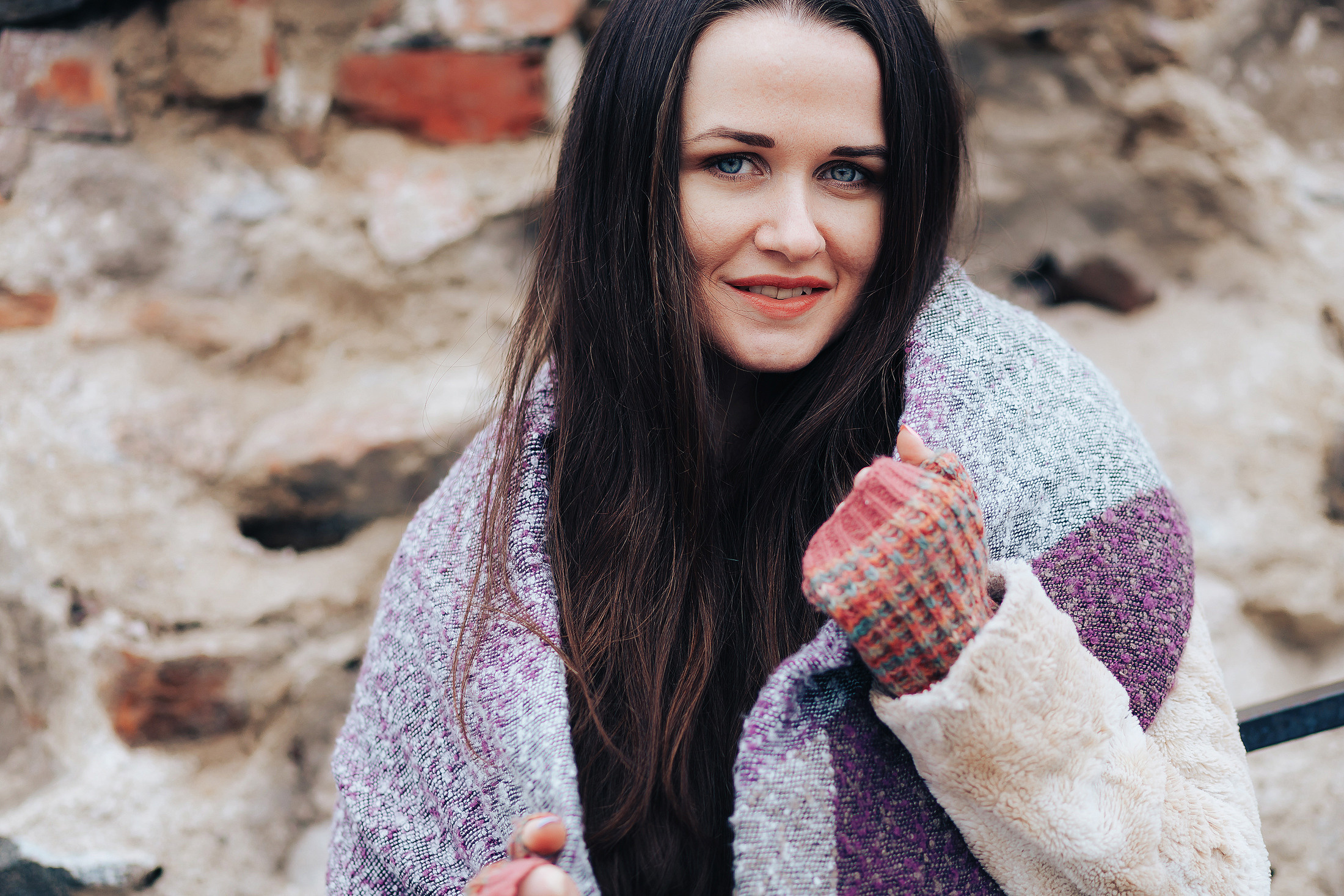 Фотосессия девушки в центре Калининграда | фотограф в Калининграде. Фотосъемка и видеосъемка в Калининграде Liveemotion.pro