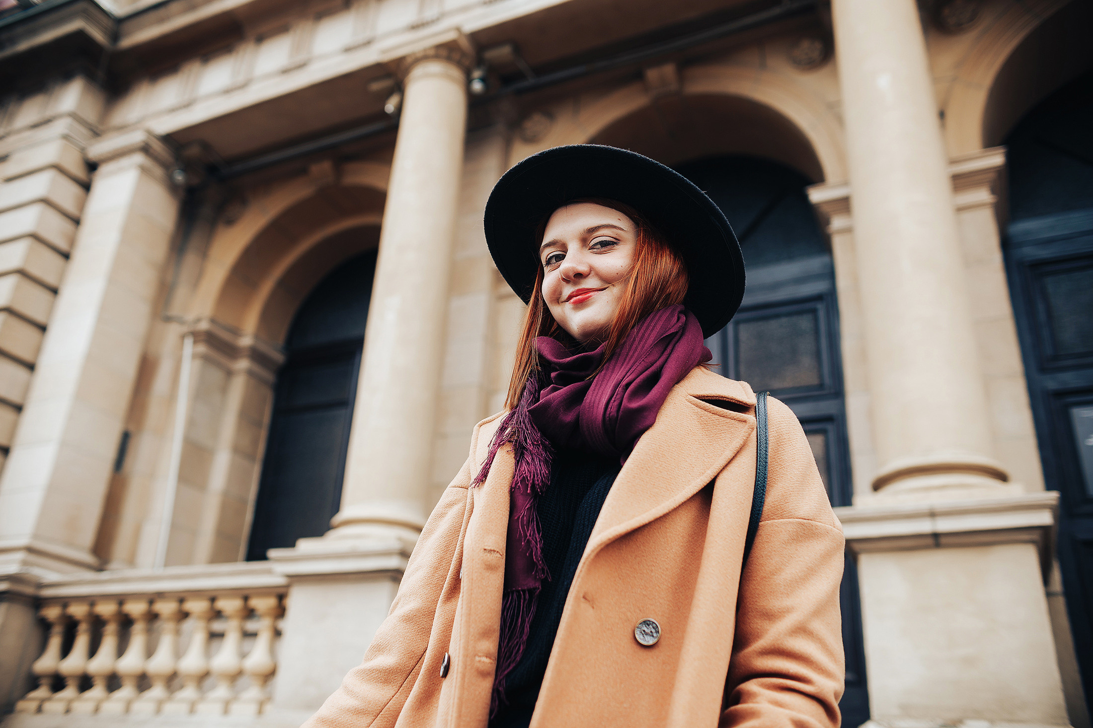 Уличная фотосессия в центре Калининграда | Профессиональный фотограф. Фотосъемка и видеосъемка в Калининграде Liveemotion.pro