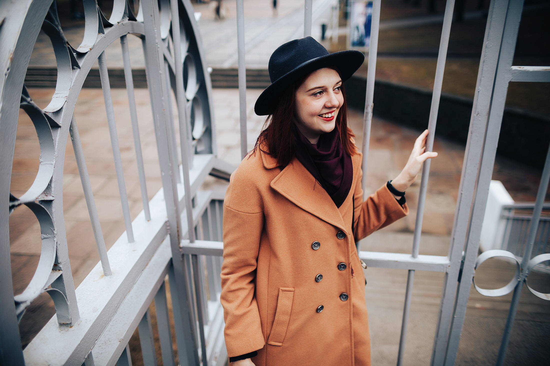 Уличная фотосессия в центре Калининграда | Профессиональный фотограф. Фотосъемка и видеосъемка в Калининграде Liveemotion.pro