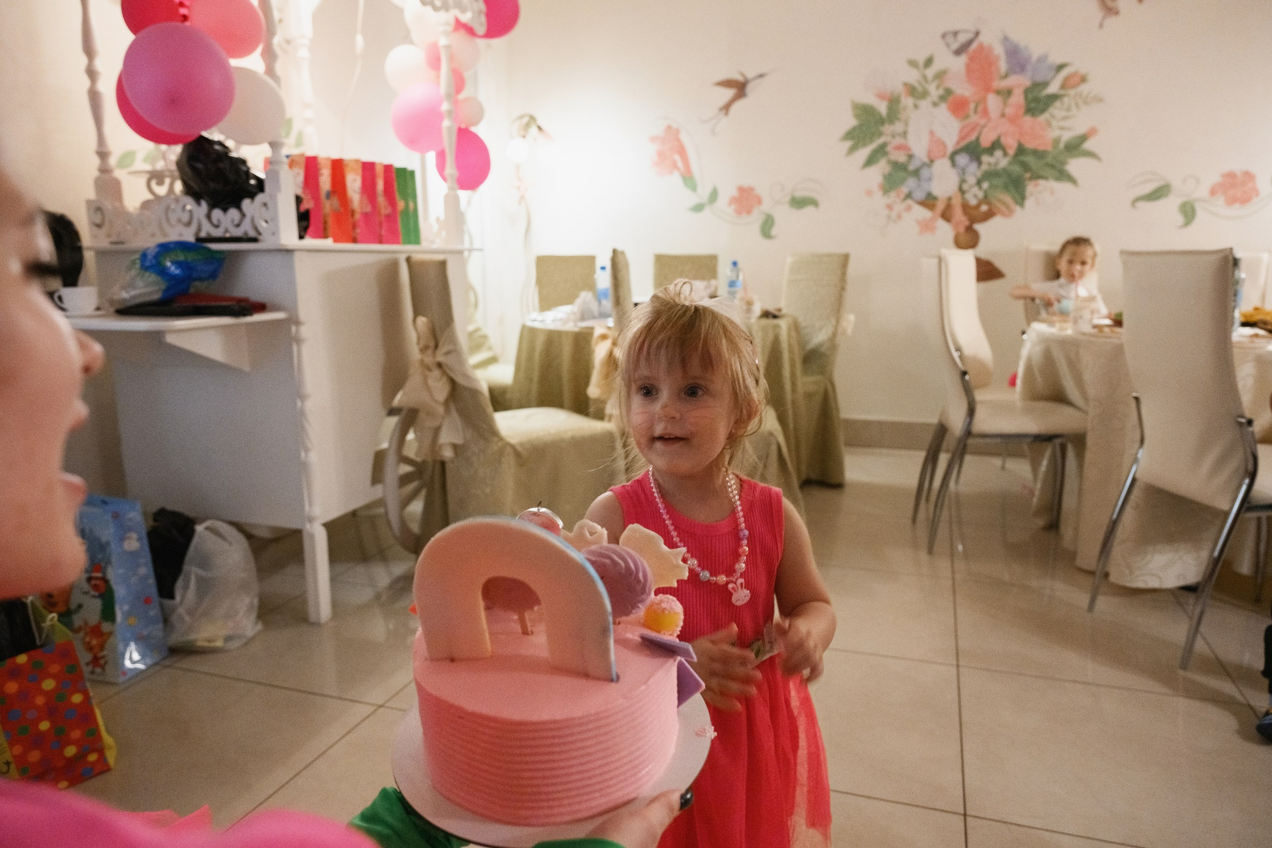 Фотосъемка детского дня рождения в Петропавловске-Камчатском. Детская праздничная фотосъемка в Петропавловске-Камчатском. Фотосъемка детского праздника дома в Петропавловске-Камчатском. Яркие фото детского дня рождения в Петропавловске-Камчатском. Стоимость фотосъемки детского дня рождения в Петропавловске-Камчатском.