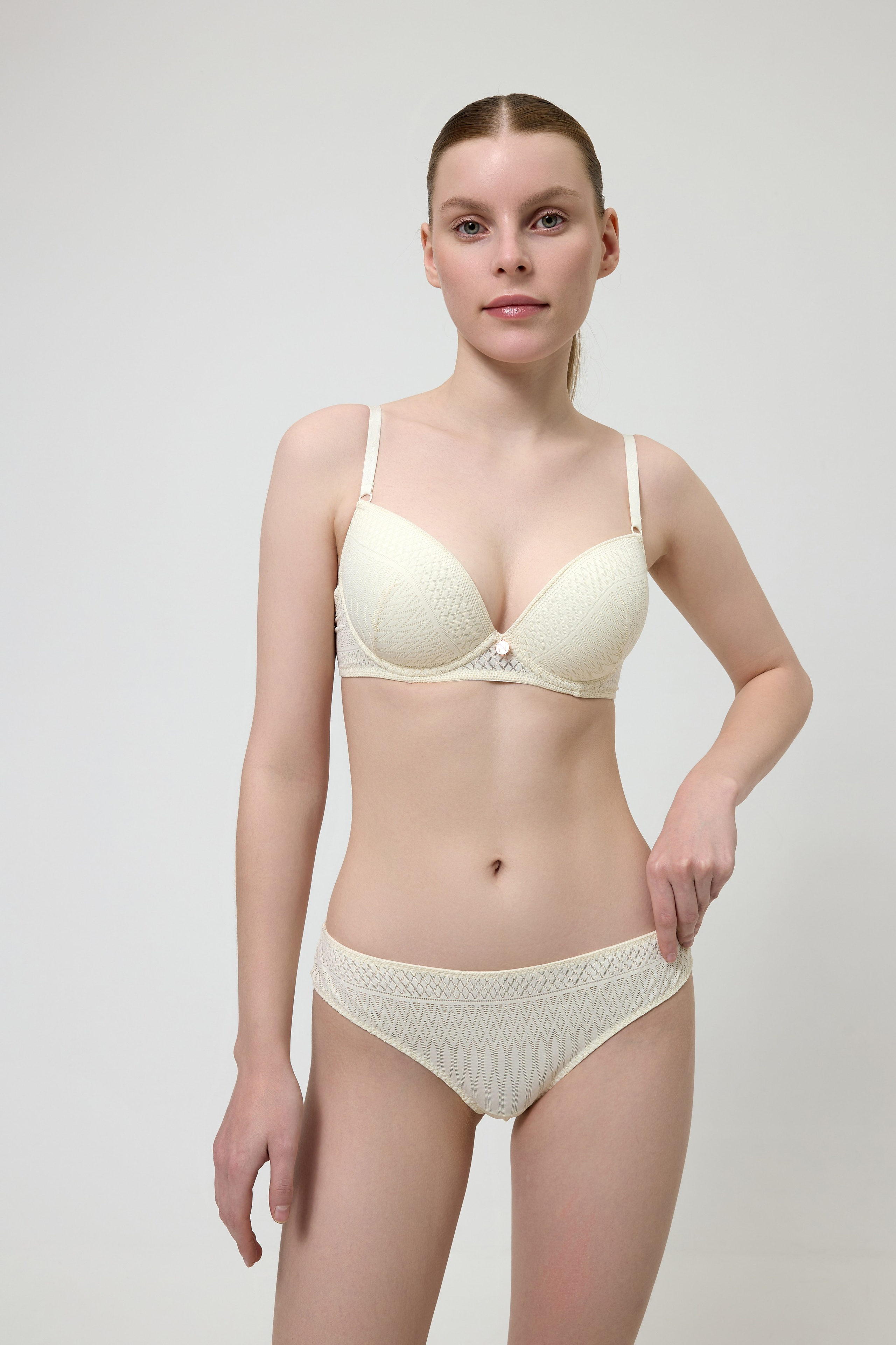 Белье каталог. Фотограф в Ростове-на-Дону Мария Аверина