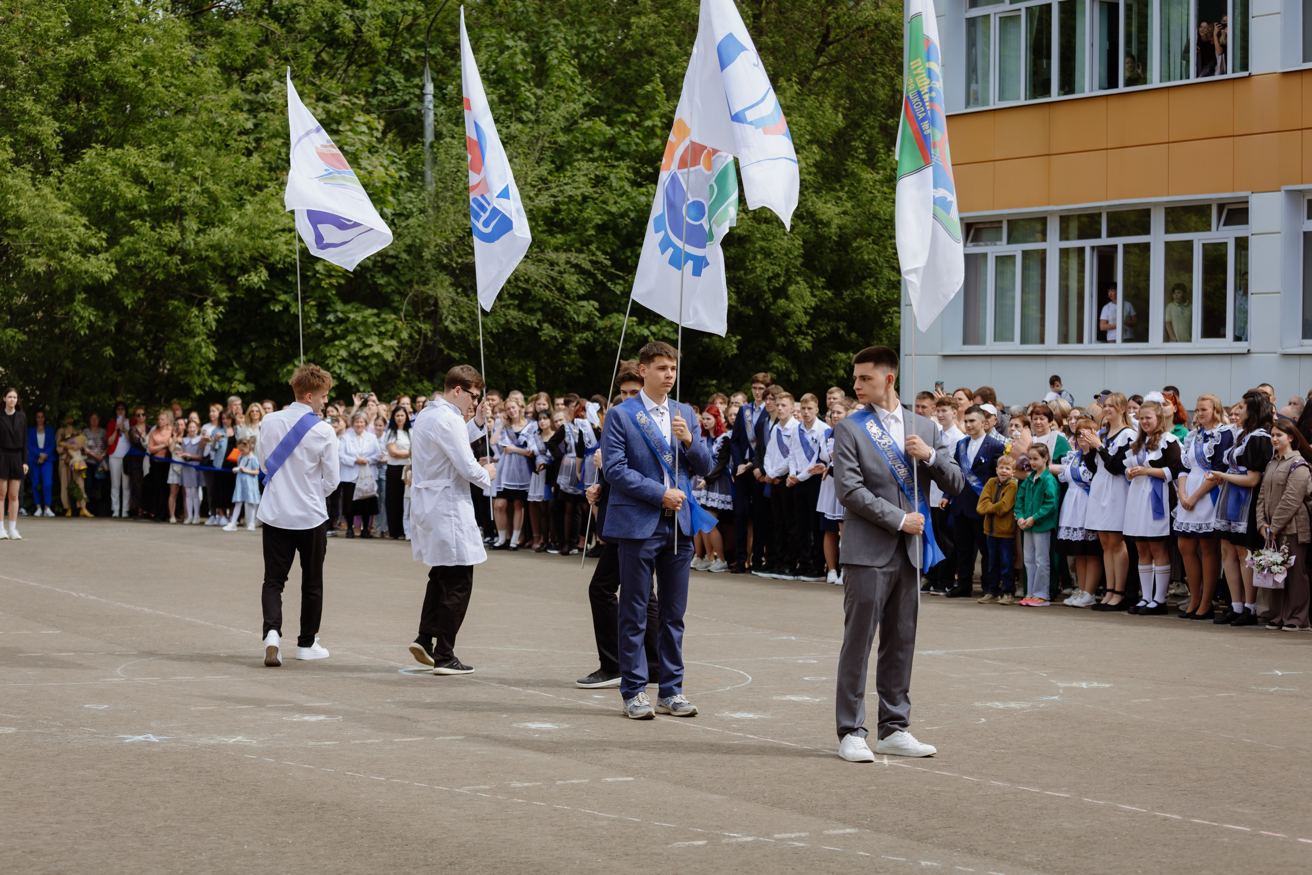 Последний звонок 2024 (3 часа фотосъемки). Профессиональный фотограф Надежда Антонова