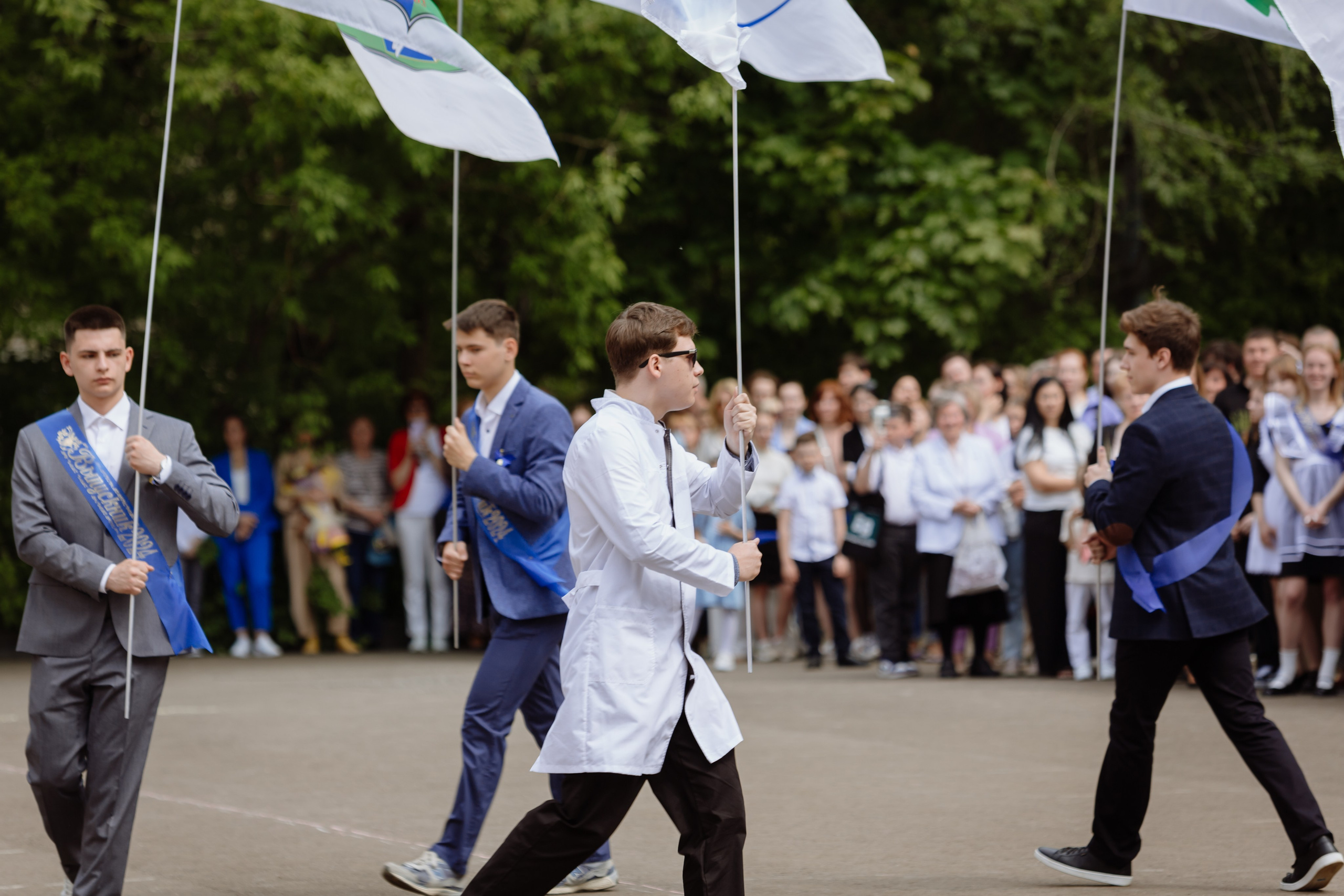 Последний звонок 2024 (3 часа фотосъемки). Профессиональный фотограф Надежда Антонова