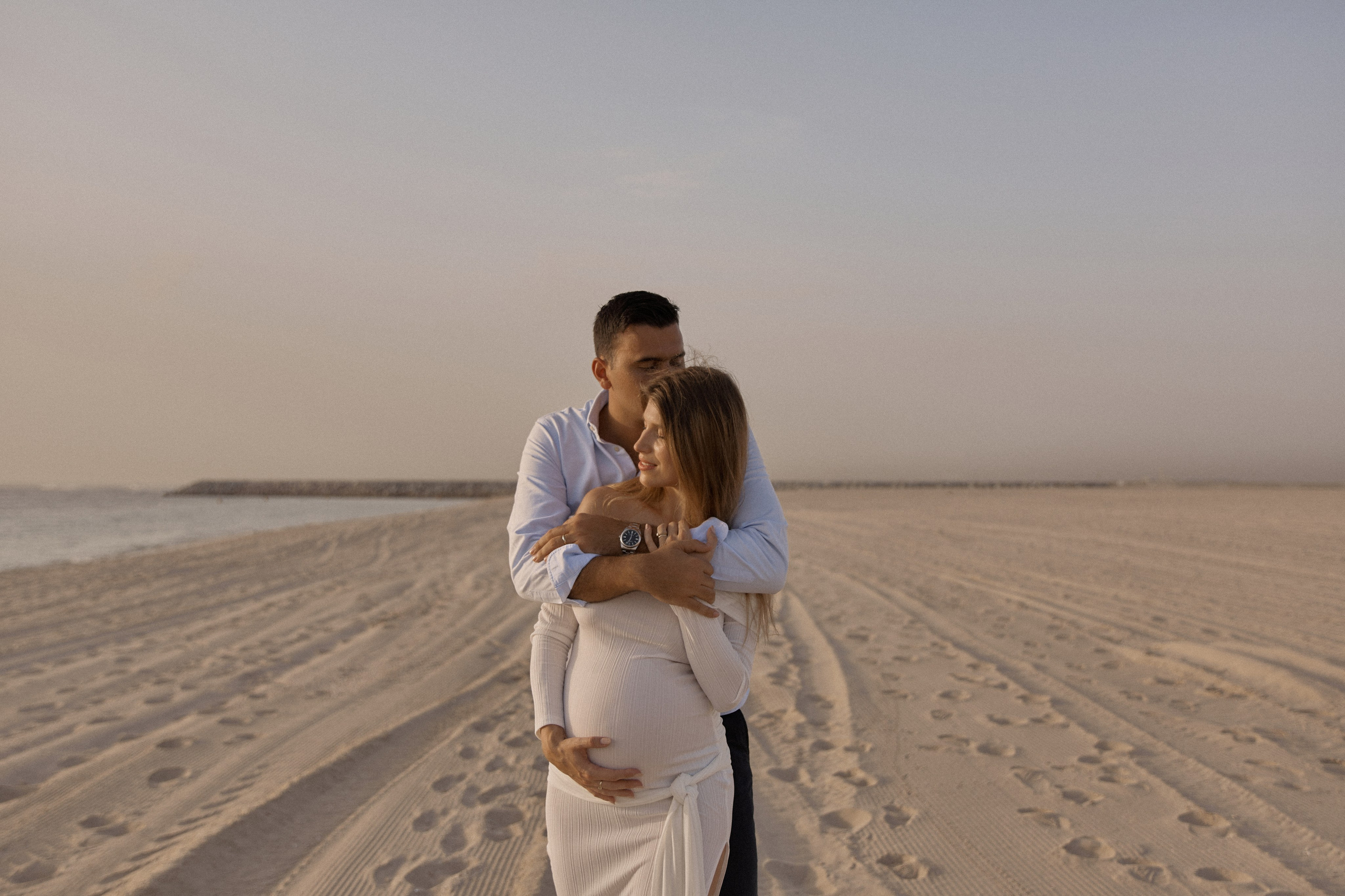 Stunning Pregnancy Photography Dubai | Timeless Shots