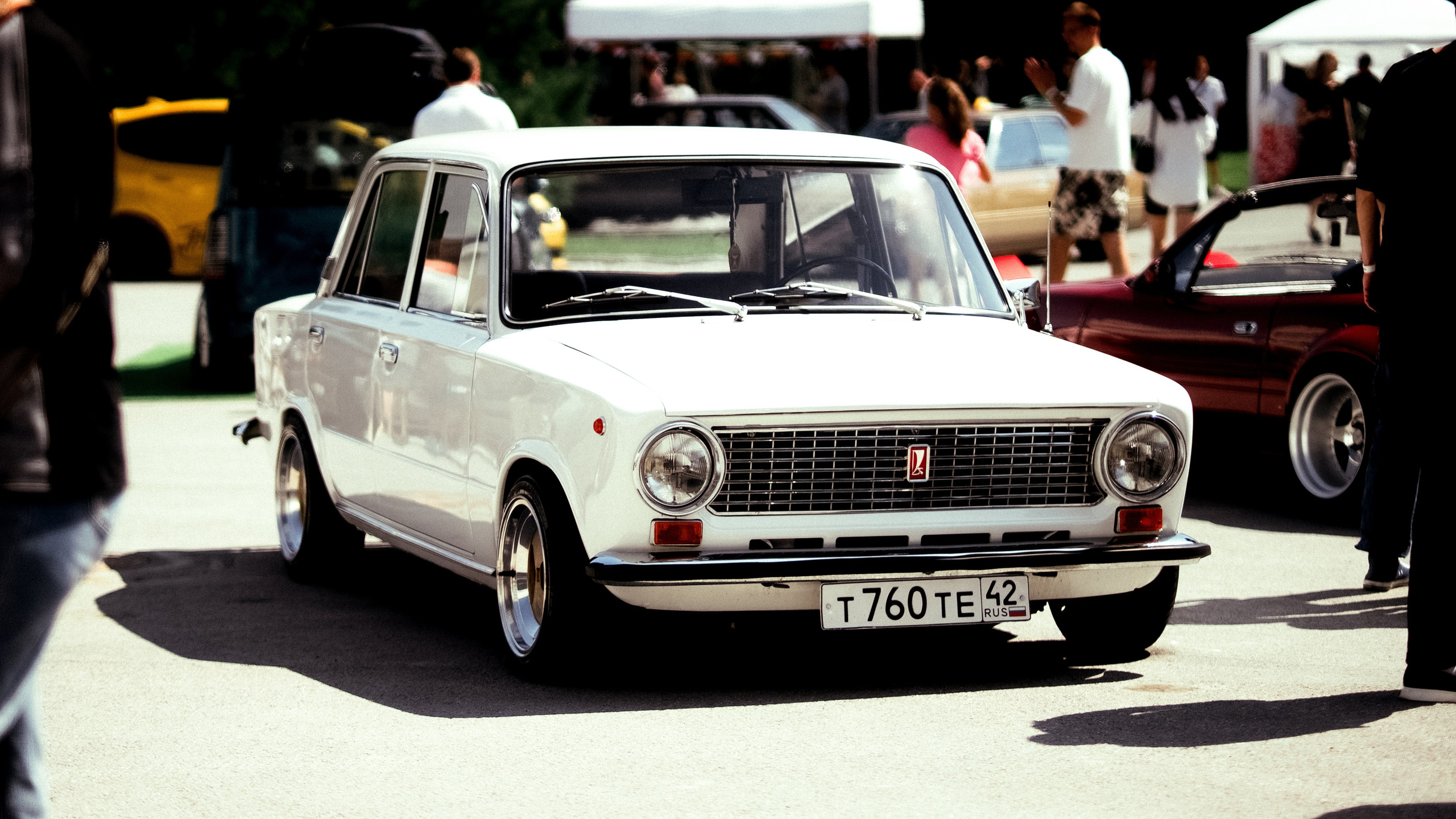 Съемка автомобильной выставки GET IT LOW в Новосибирске. Фотограф в Новосибирске Владислав Унтерберг