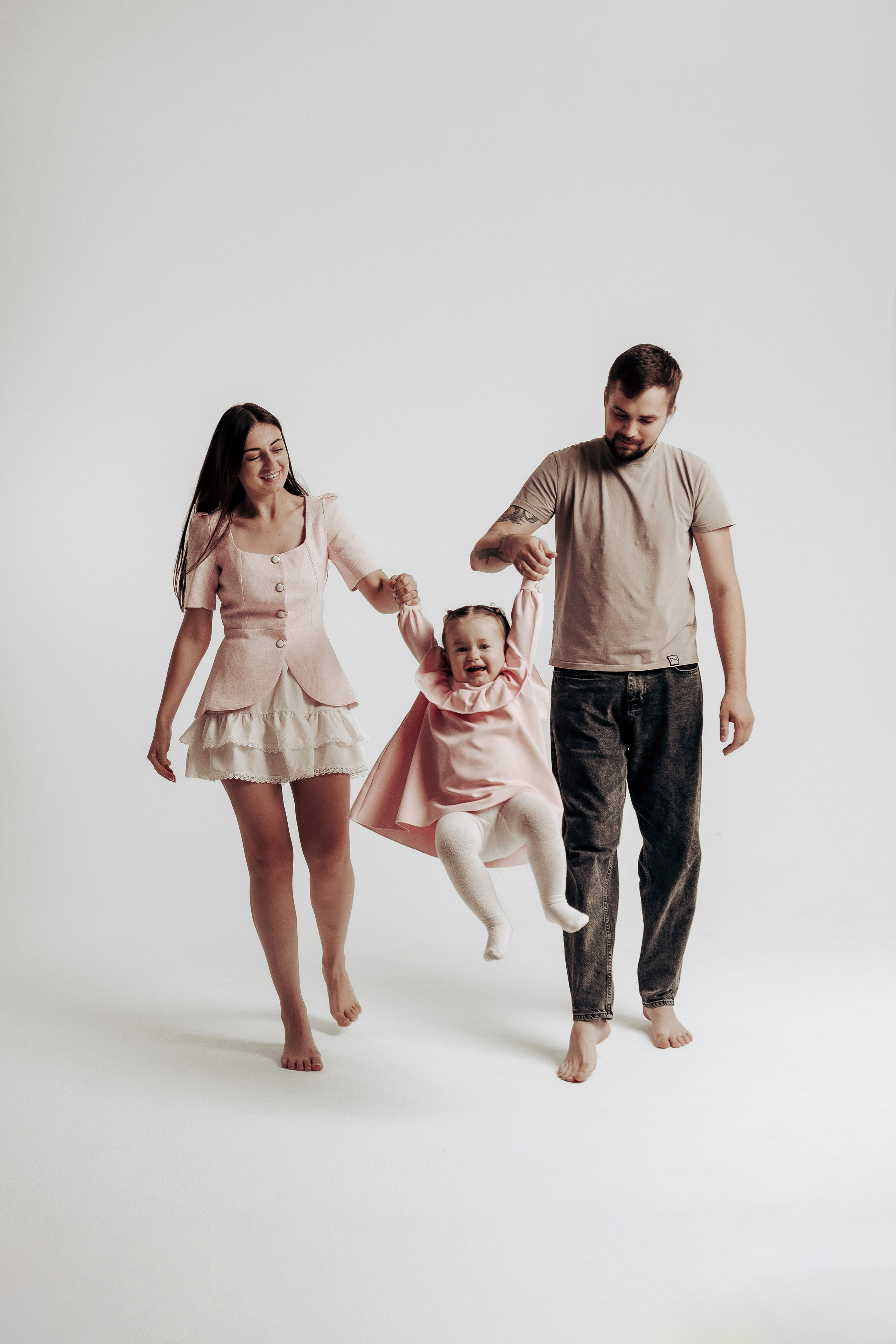 Семейная фотосессия в фотостудии. Профессиональный фотограф в Санкт-Петербурге Александр Волосенцев