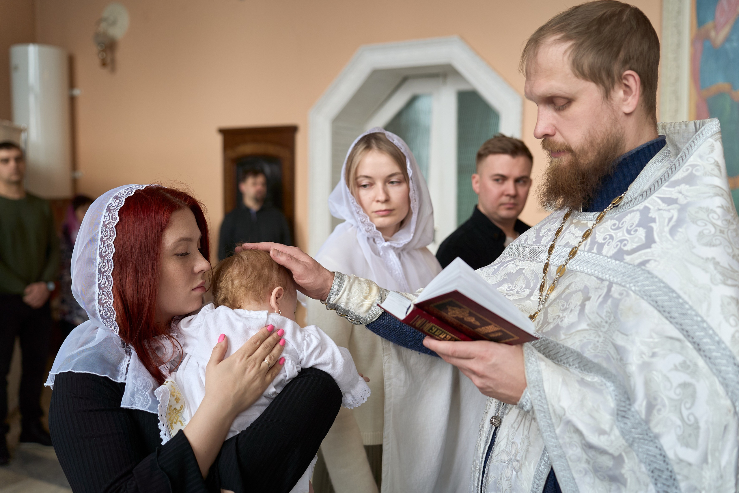 Крещение. Репортажный и портретный фотограф в Томске Ларионов Артём