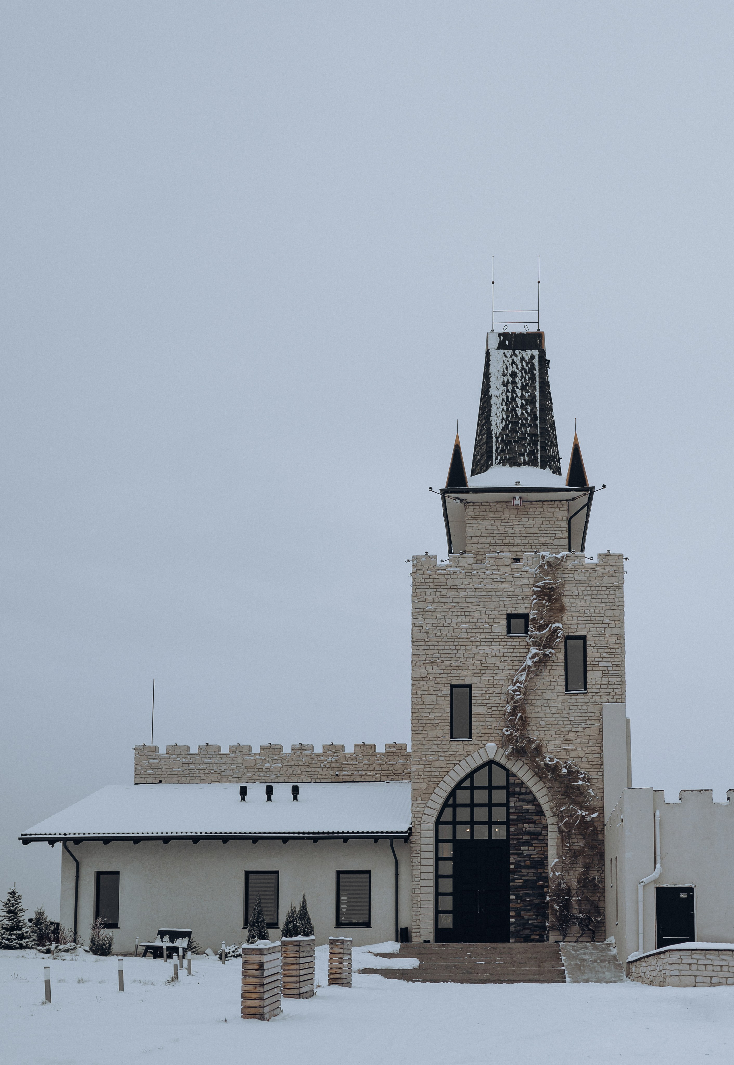 свадебная церемония красноярск, свадьба красноярск, координатор красноярск, свадебная арка красноярск, обмен кольцами, свадьба красноярск, свадебный организатор красноярск, организатор красноярск, организатор свадьбы красноярск, свадьба под ключ красноярск, выездной регистратор красноярск, оформление свадьбы красноярск, утро невесты, утро невесты красноярск, невеста красноярск, сборы невесты, свадебный распорядитель, помощник на свадьбу, идеи для свадьбы, лавстори красноярск, букет невесты красноярск, образ невесты красноярск, костюм жениха красноярск, платье невесты красноярск, фотограф красноярск, свадебное платье красноярск, свадебный торт красноярск, ресторан красноярск, свадебный танец красноярск, свадебное агентство Инсайт, свадебное агентство Инсайт Красноярск, свадебное агентство Insight, свадебное агентство Insight Красноярск, свадьба в стиле игры престолов, свадьба в стиле игры престолов красноярск, зимняя свадьба, зимняяя свадьба красноярск, свадьба в белом замке красноярск, белый замок шамони, свадьба в шамони красноярск, свадебная церемония в замке