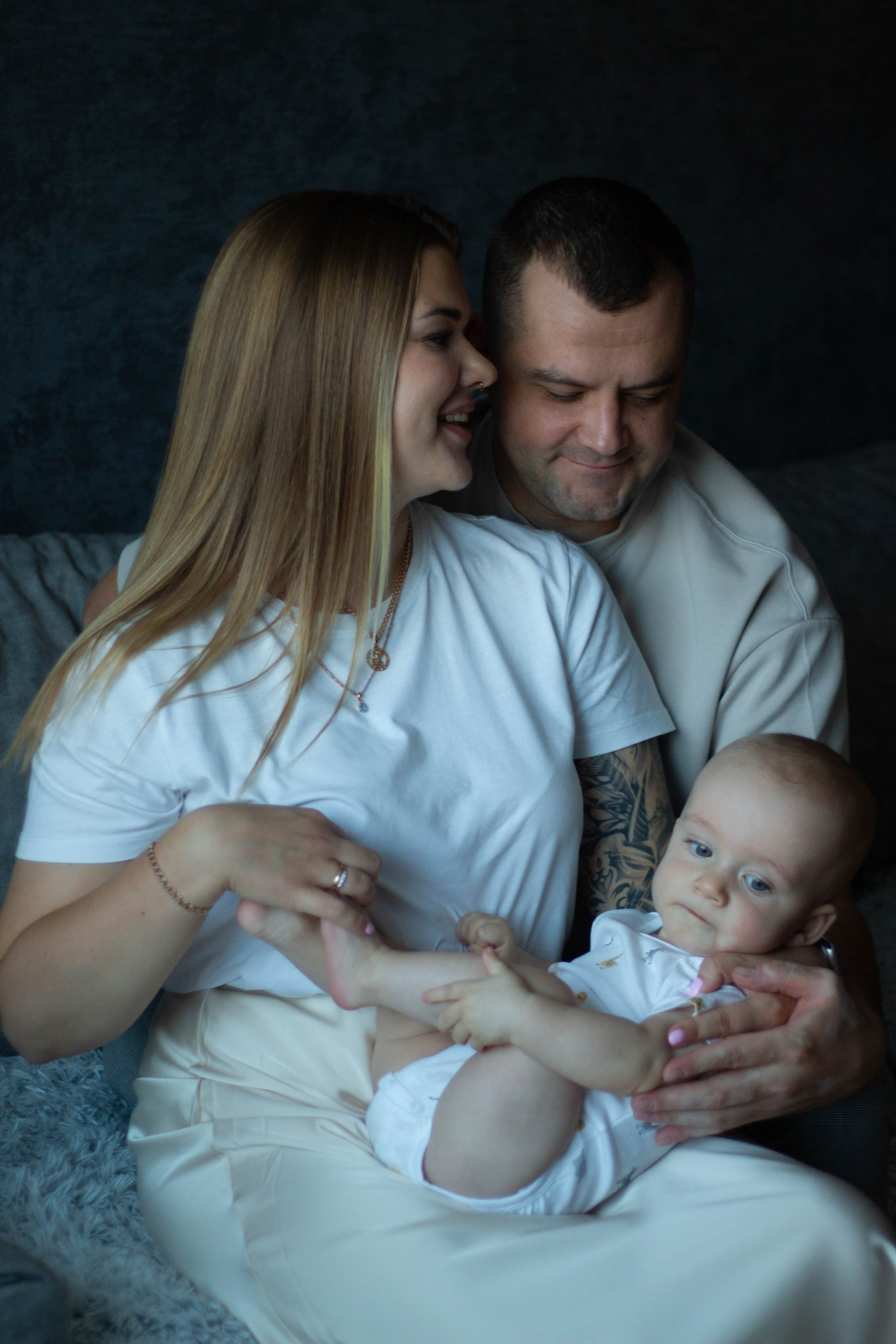 Артур, Вика и Роберт. Бережно сохраняю ваши чувства и истории на своих фотографиях