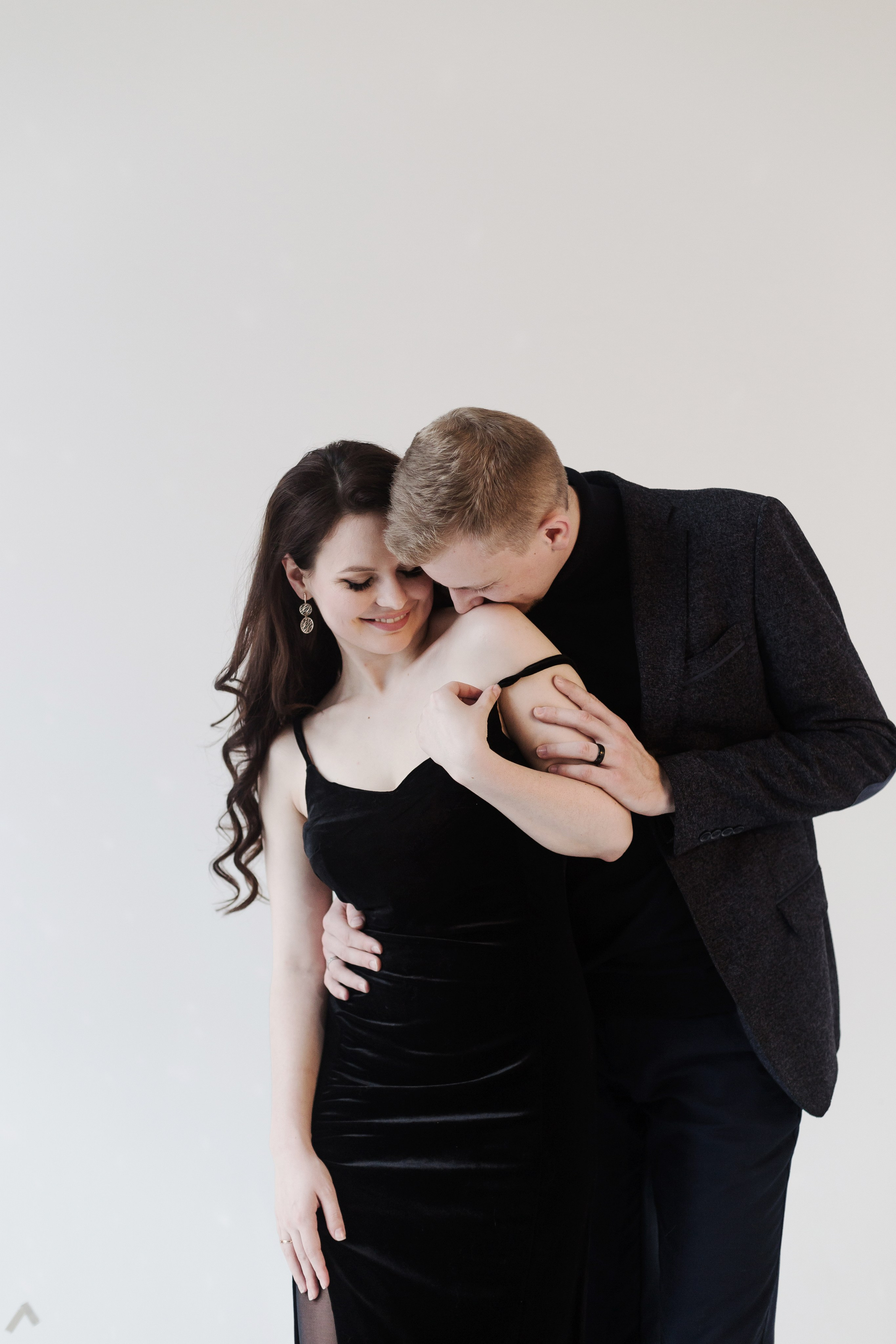 ВК: Md: @veronika_grishanova и @venzzer Hair: @braulova.makeup Org: @creative_photoday Loc: @daily_photostudio Инст: Md: @nikusyaa_gri и @venzer__ Hair: @braulova Org: @creative_photoday Loc: @daily_photostudio 