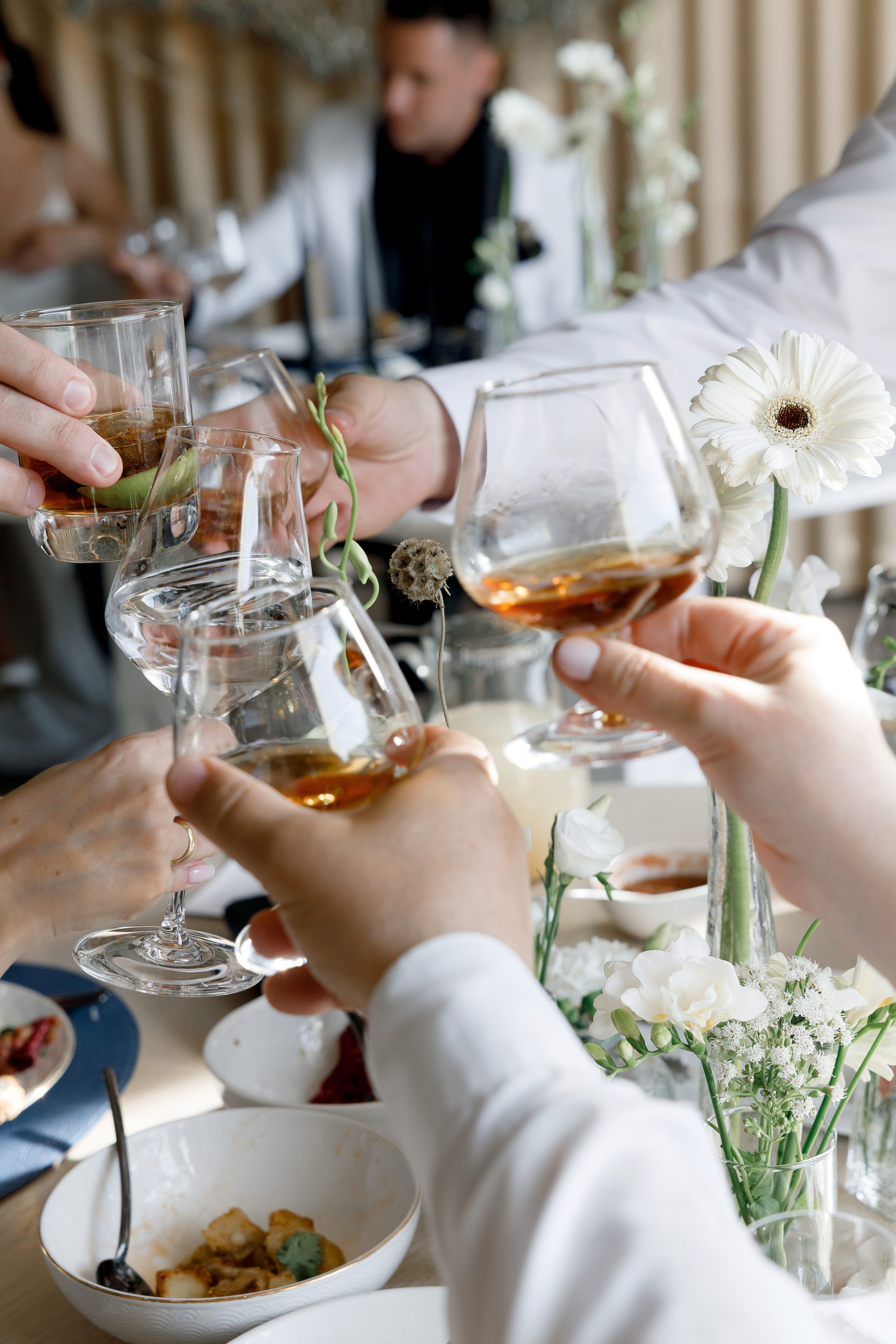 Свадьба в отеле Мовенпик и роспись в Регистрация брака в особняке «Роял». Свадебный фотограф в Москве и Санкт-Петербурге Денис Ходюков