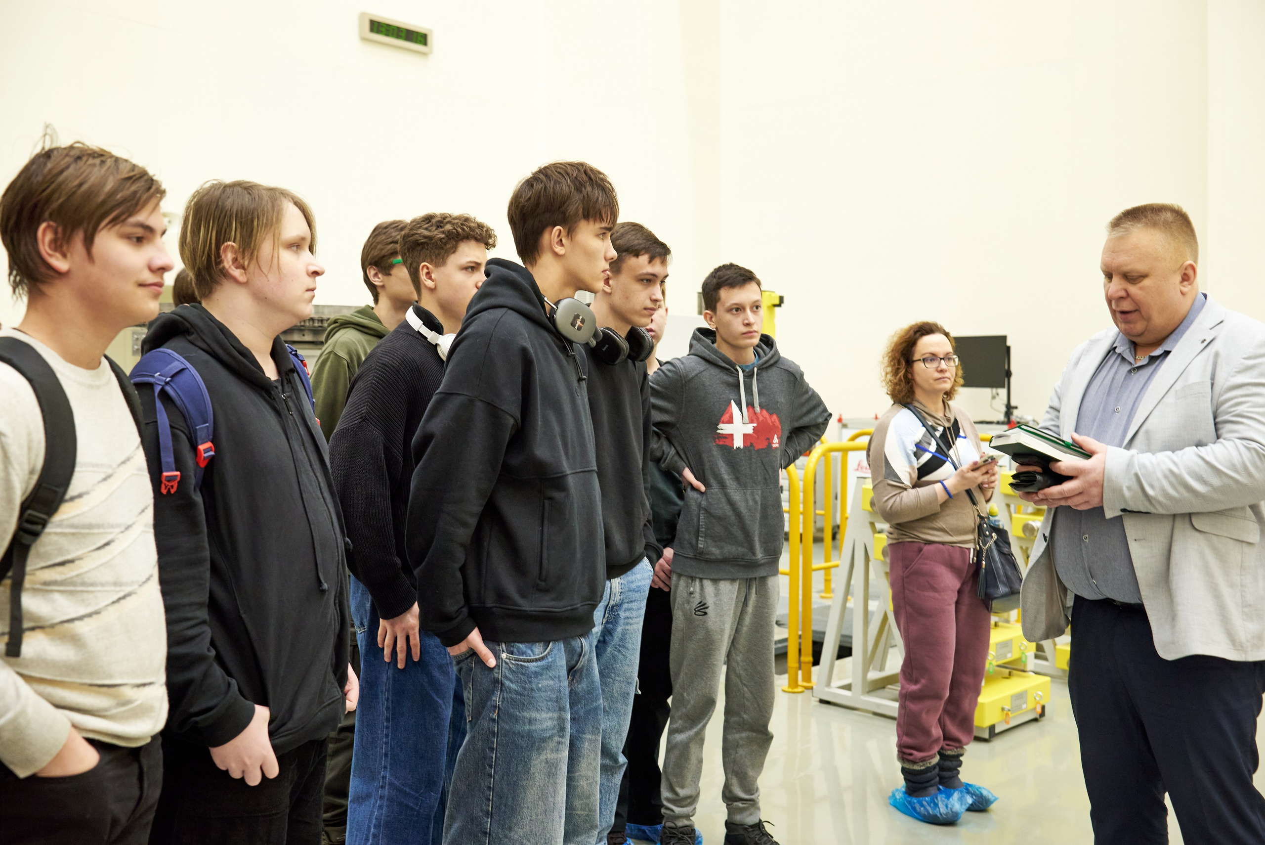 Экскурсия в «Газпром Космические системы». Фотограф Щёлково