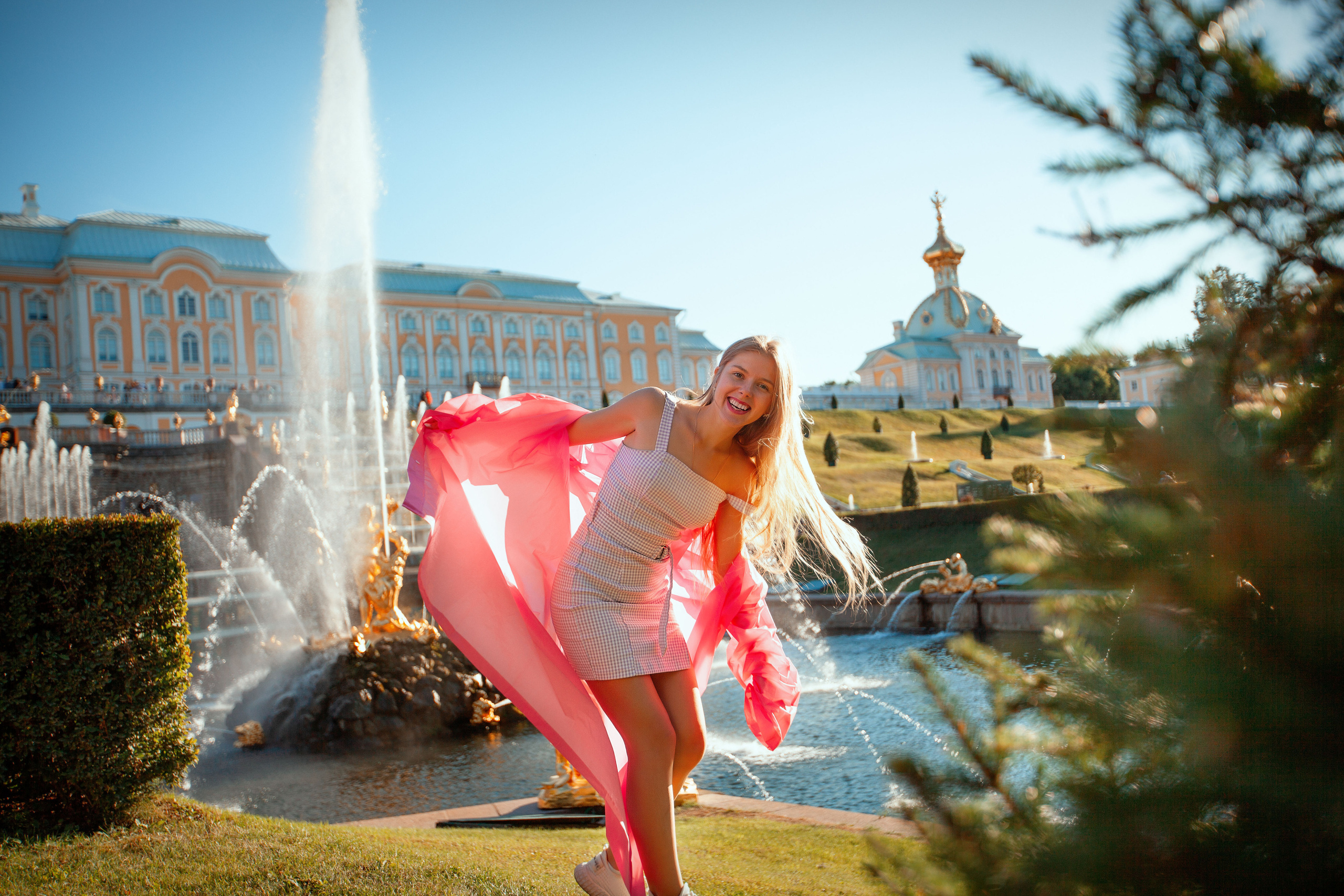 Блондинка в Петергофе. Детский и семейный фотограф Екатерина Васильева
