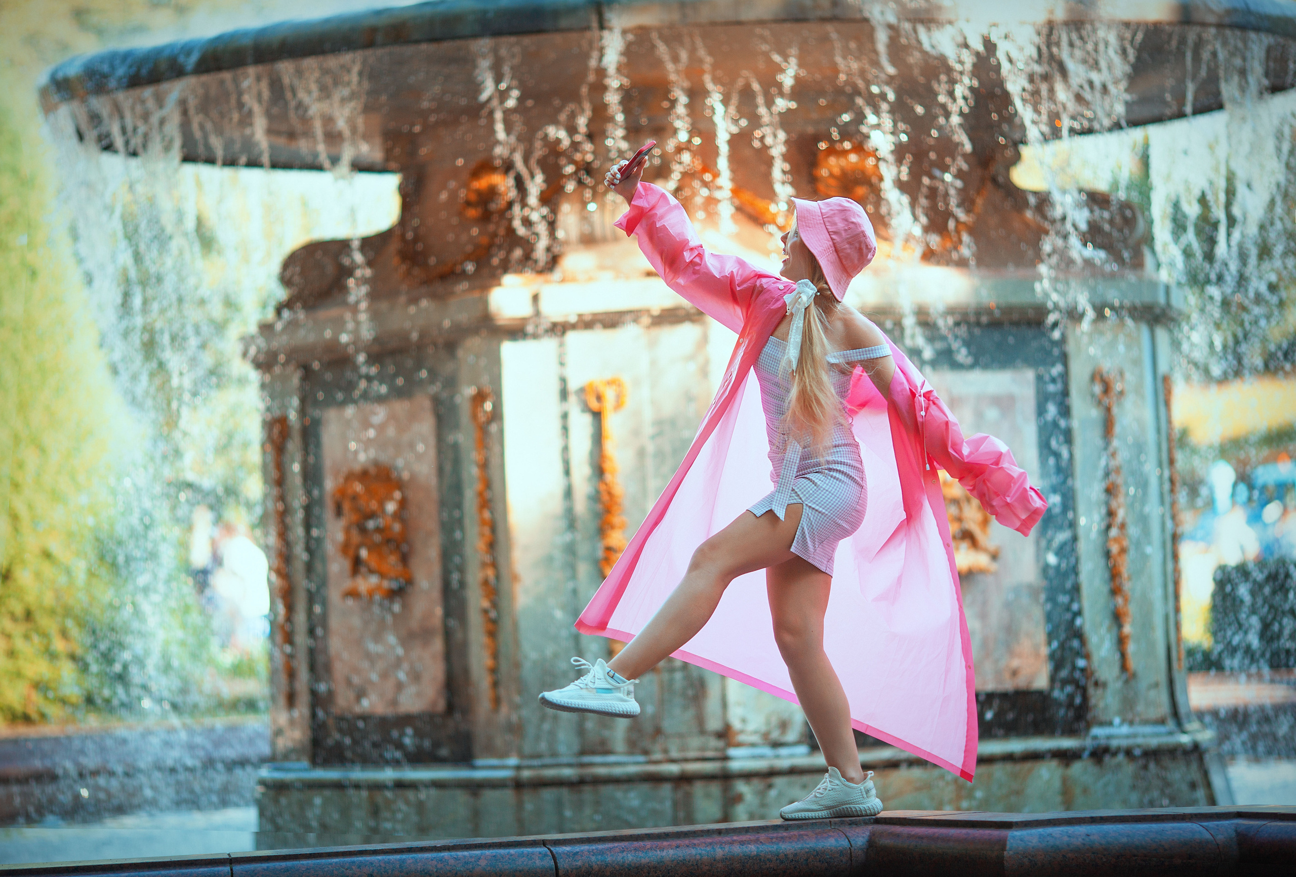 Блондинка в Петергофе. Детский и семейный фотограф Екатерина Васильева