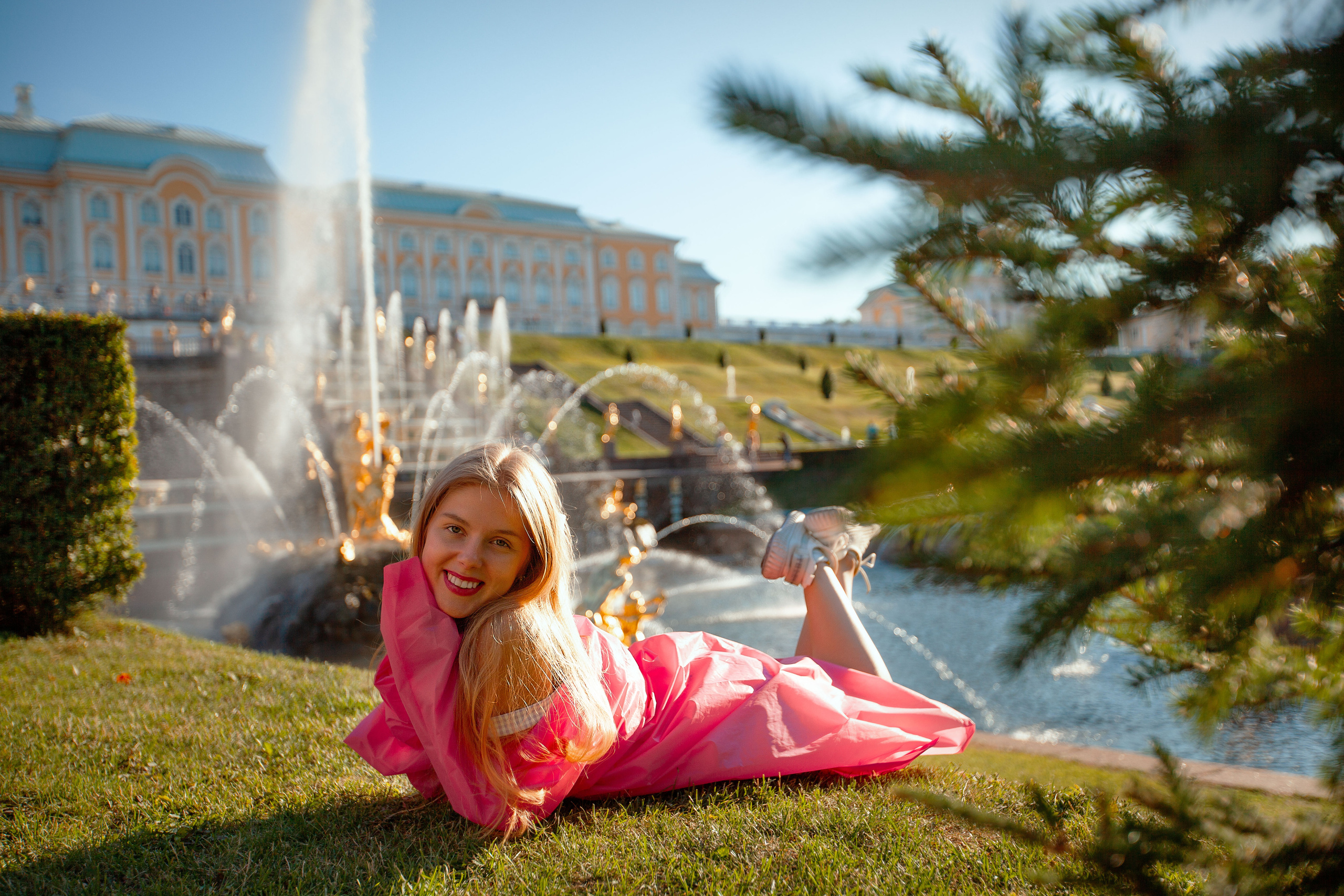 Блондинка в Петергофе. Детский и семейный фотограф Екатерина Васильева