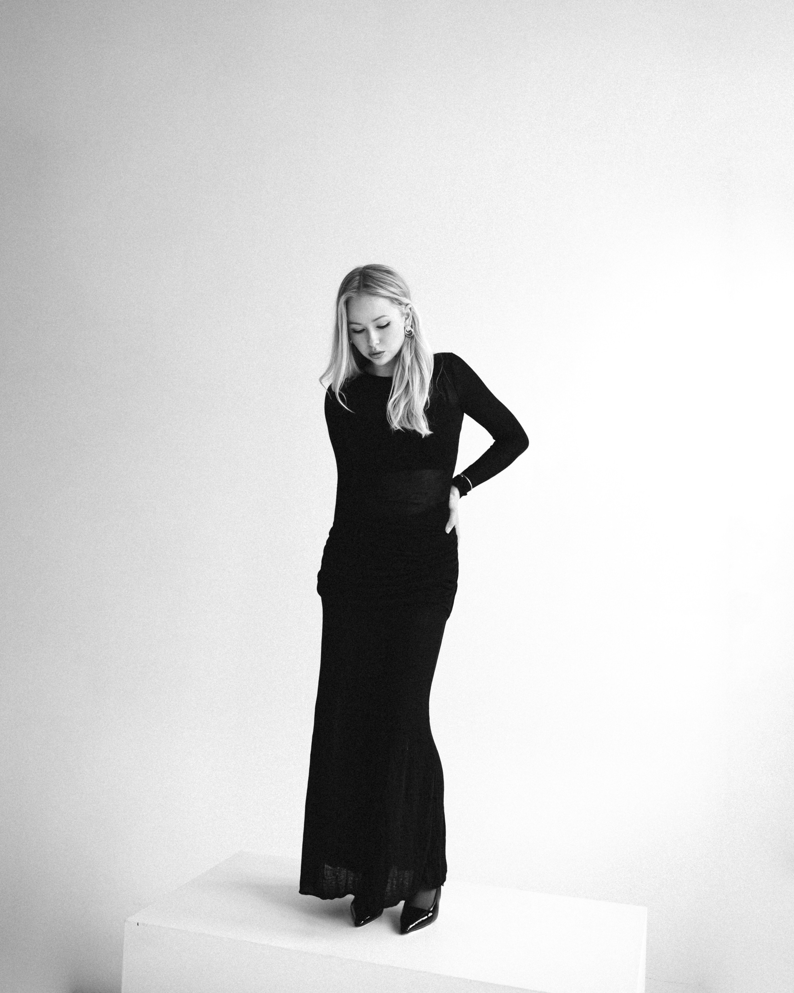 Veronica. Контент-фотограф для брендов и личных блогов Полина Аверьянова