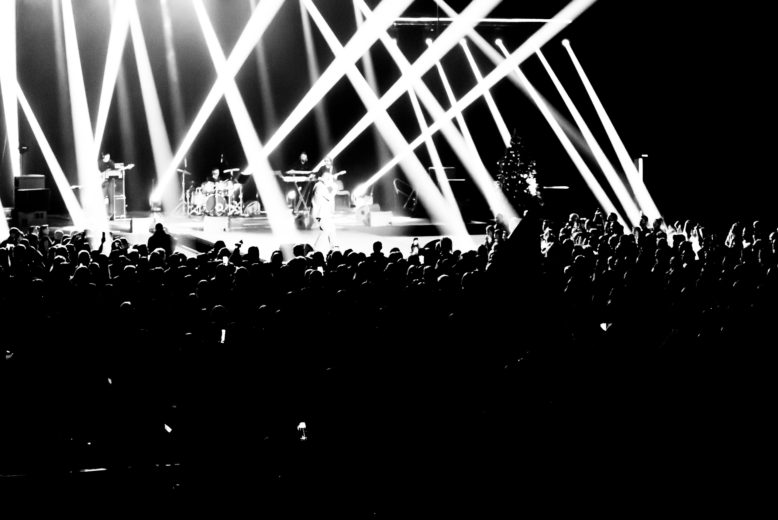 Концерт Булановой и Корнелюка для клиентов «Ленремонта». Фотограф в Санкт-Петербурге. Репортажная и все съёмки для бизнеса