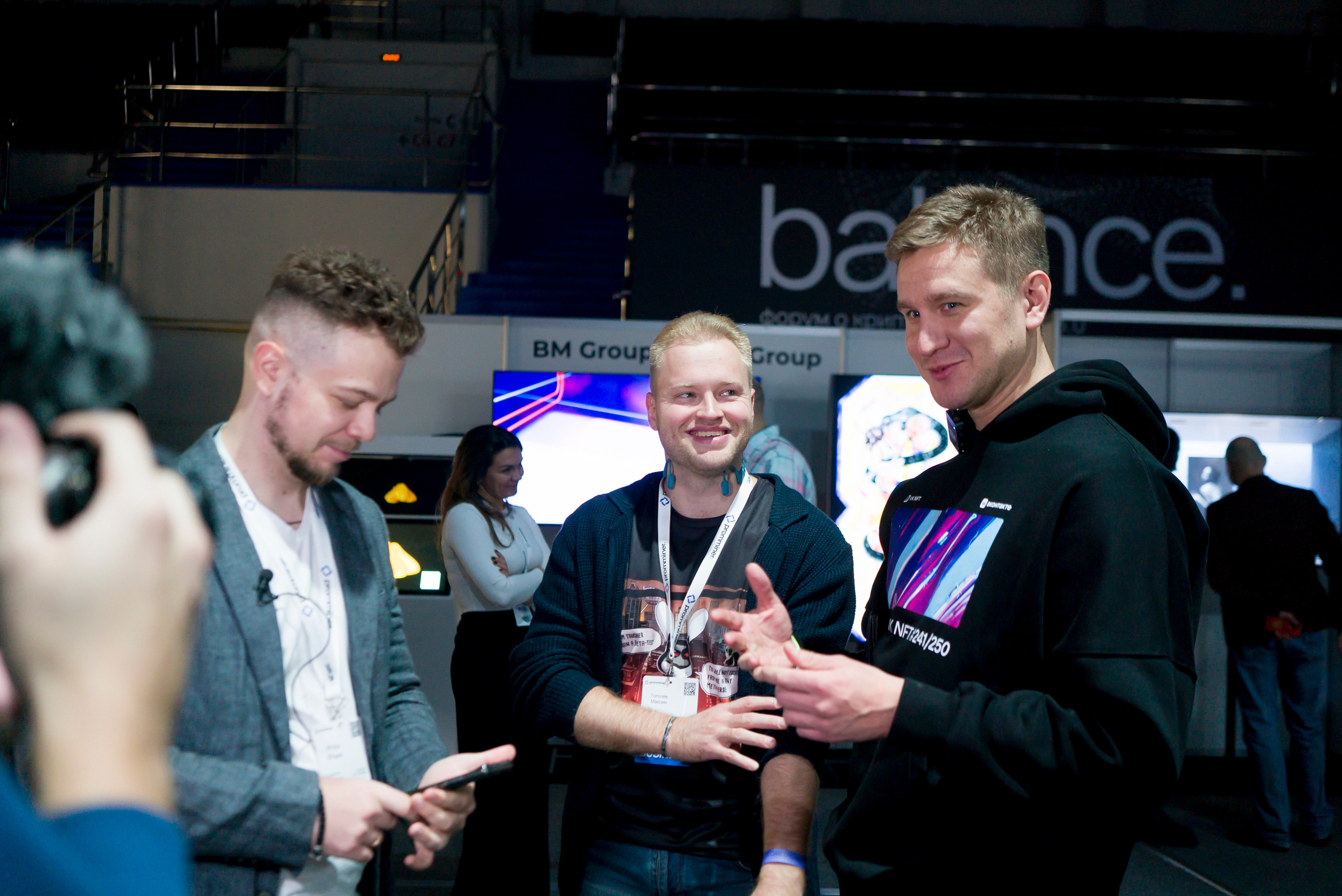 Крипто форум balance Ирина Хакамада. Фотограф в Санкт-Петербурге. Репортажная и все съёмки для бизнеса