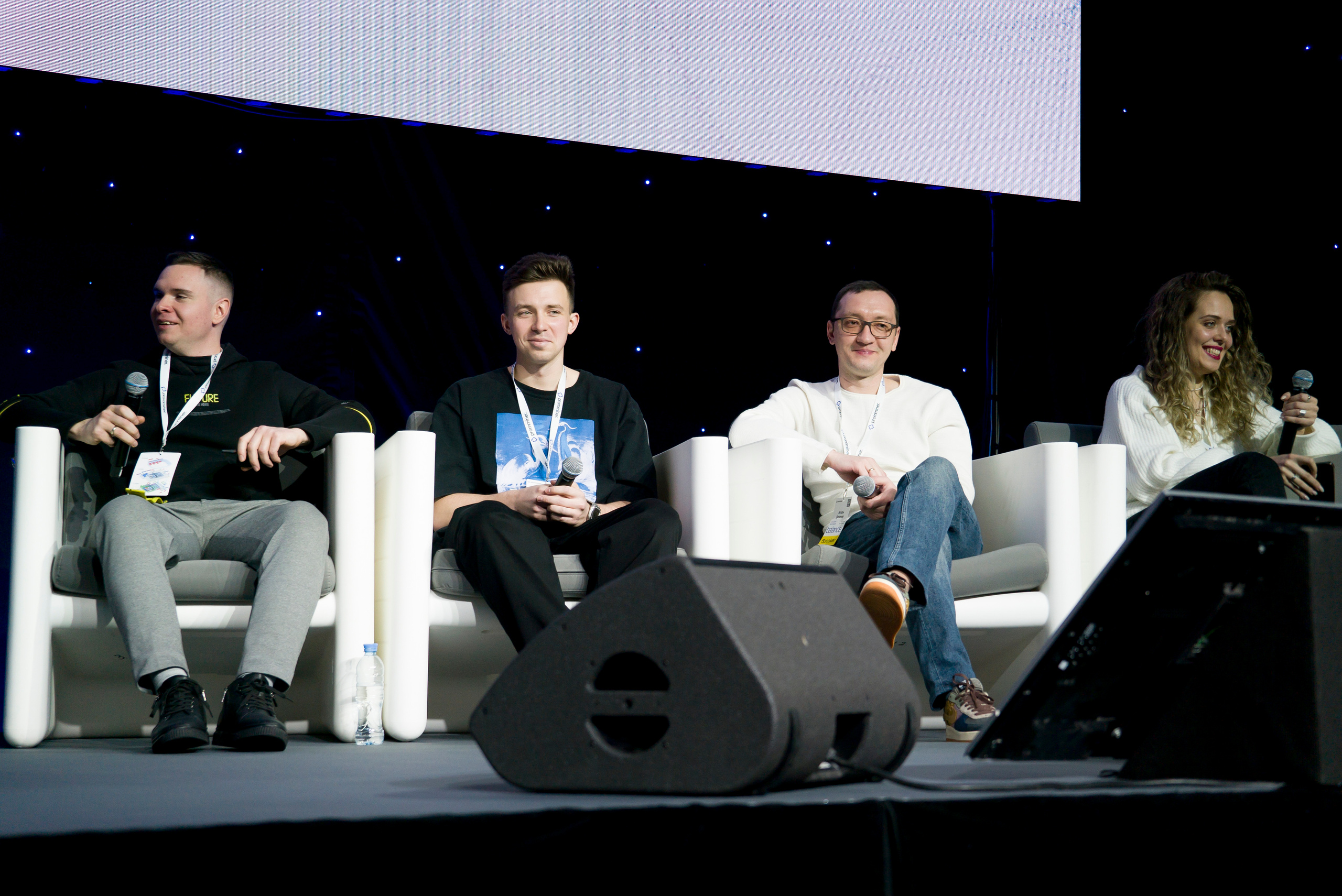 Крипто форум balance Ирина Хакамада. Фотограф в Санкт-Петербурге. Репортажная и все съёмки для бизнеса