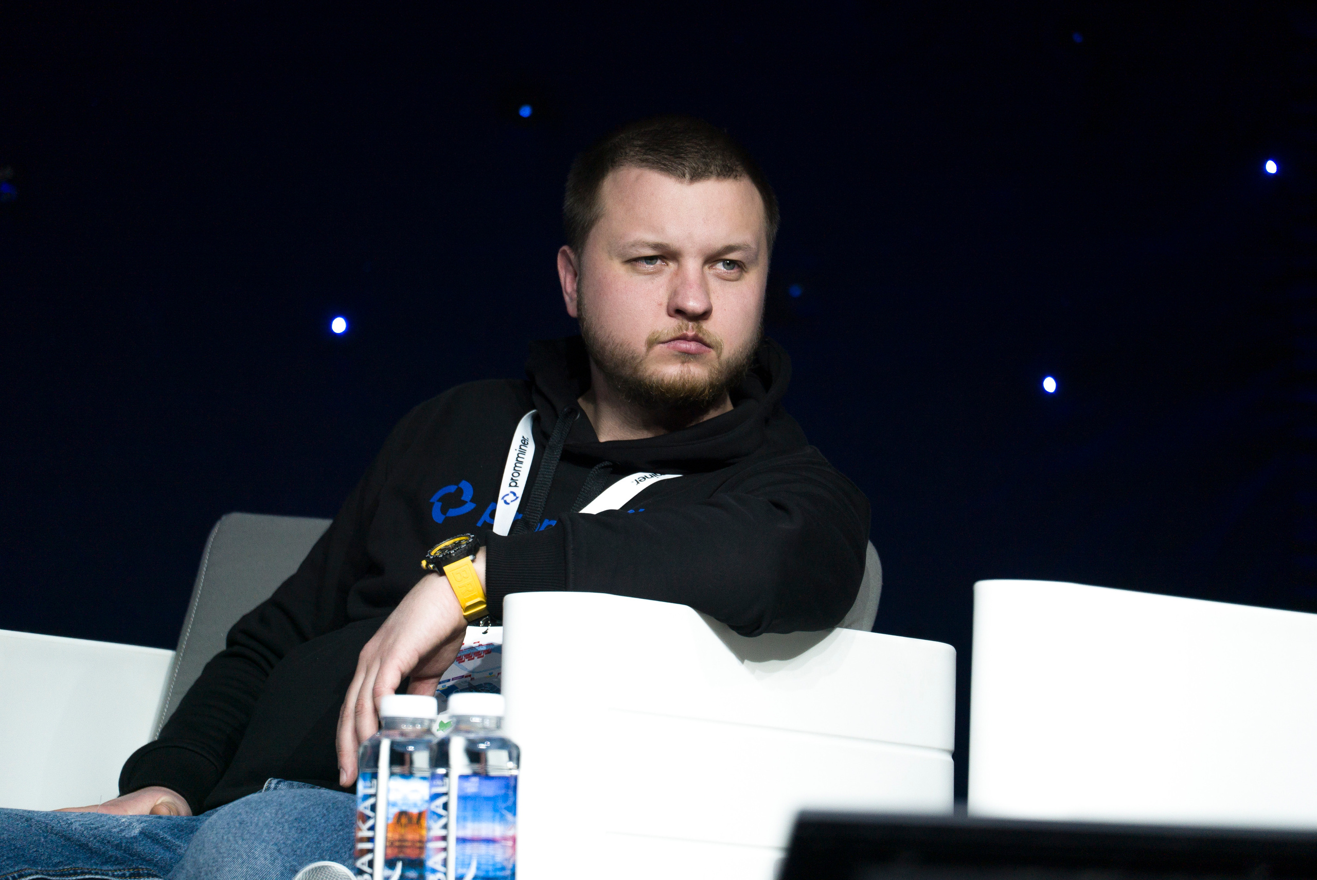 Крипто форум balance Ирина Хакамада. Фотограф в Санкт-Петербурге. Репортажная и все съёмки для бизнеса