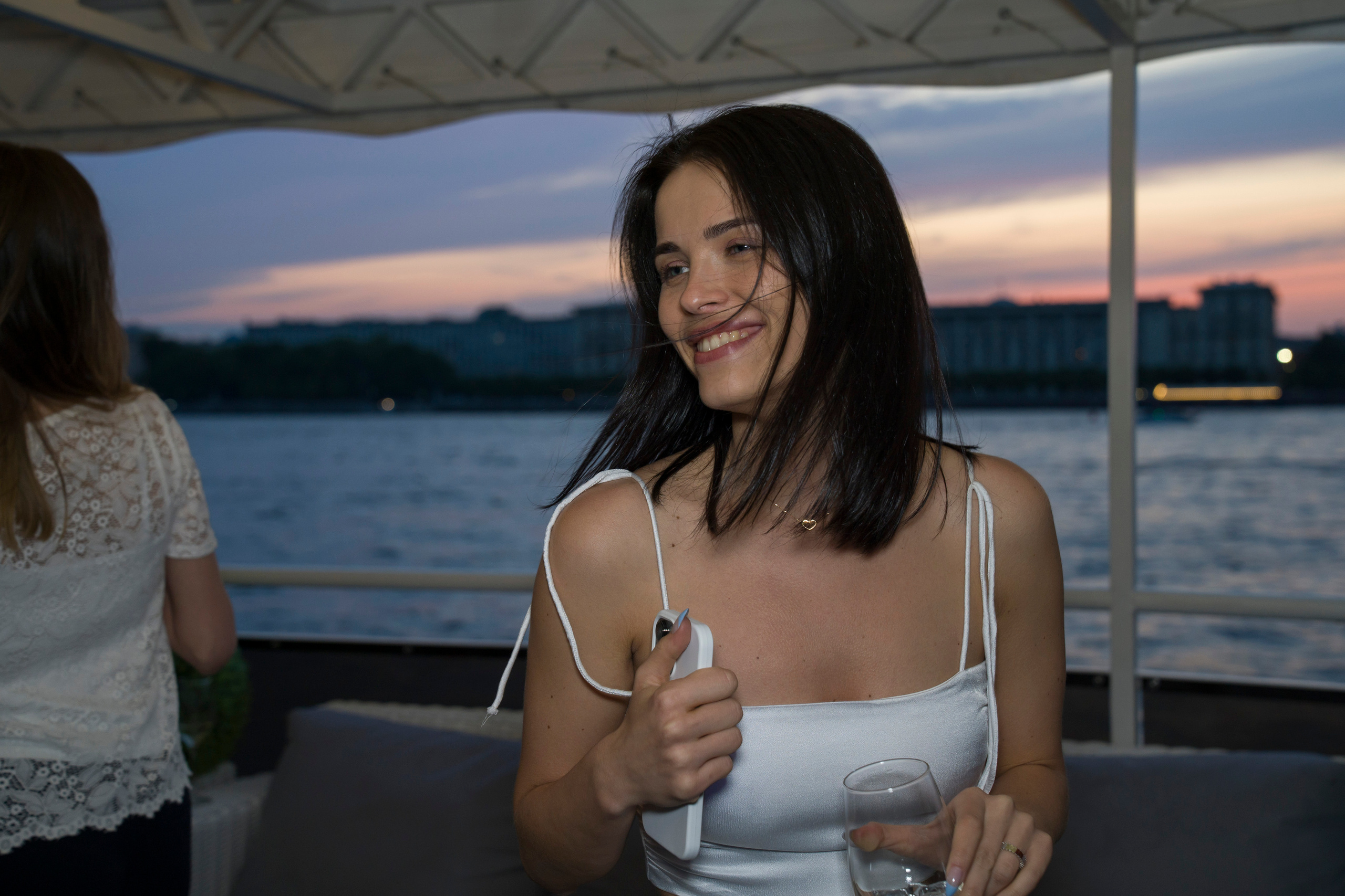 Корпоратив НПО на теплоходе. Фотограф в Санкт-Петербурге. Репортажная и все съёмки для бизнеса