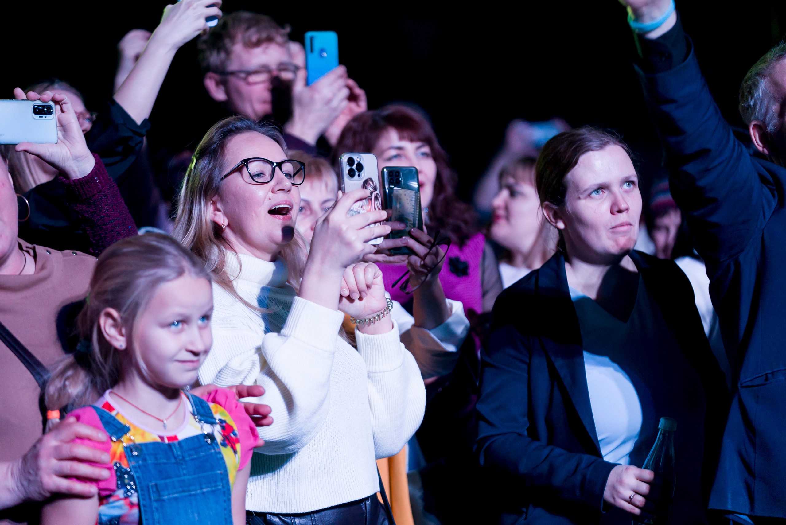 Концерт Булановой и Корнелюка для клиентов «Ленремонта». Фотограф в Санкт-Петербурге. Репортажная и все съёмки для бизнеса