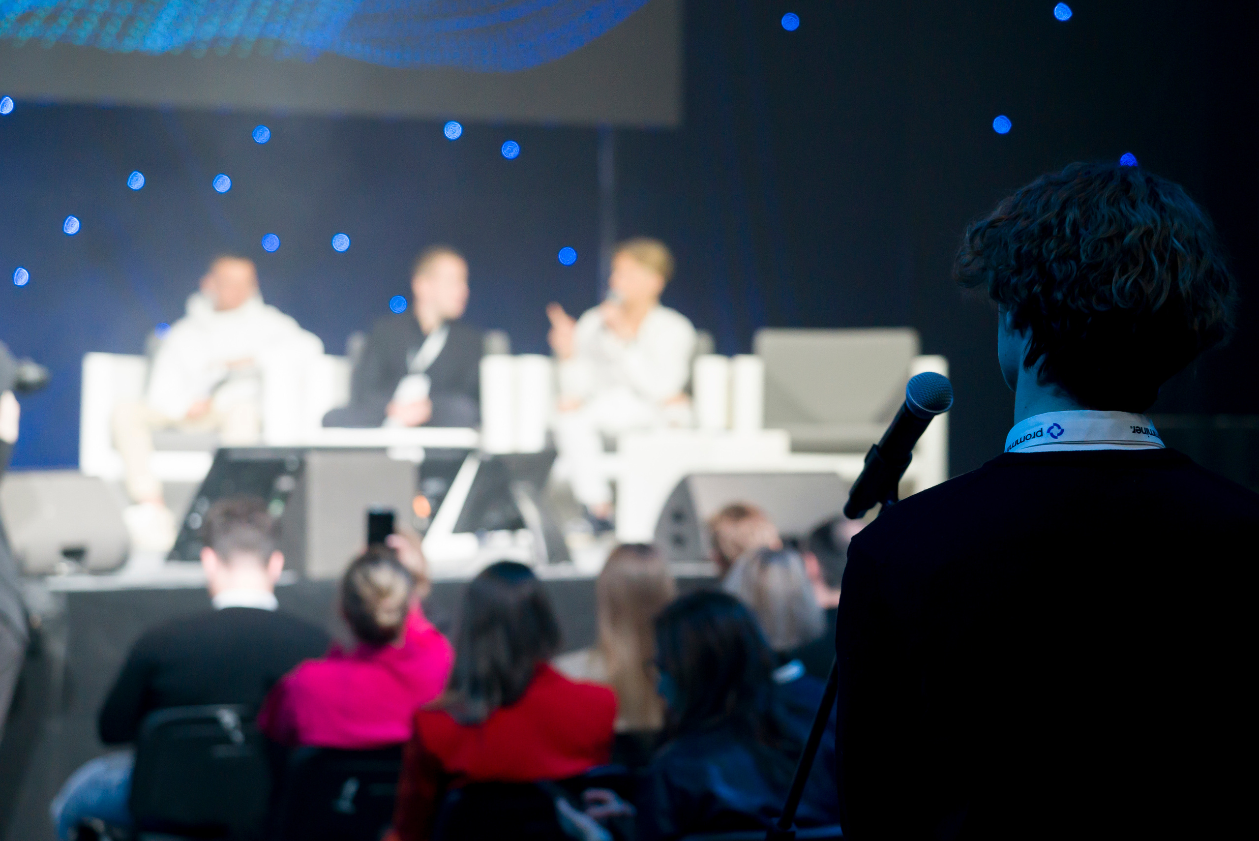 Крипто форум balance Ирина Хакамада. Фотограф в Санкт-Петербурге. Репортажная и все съёмки для бизнеса