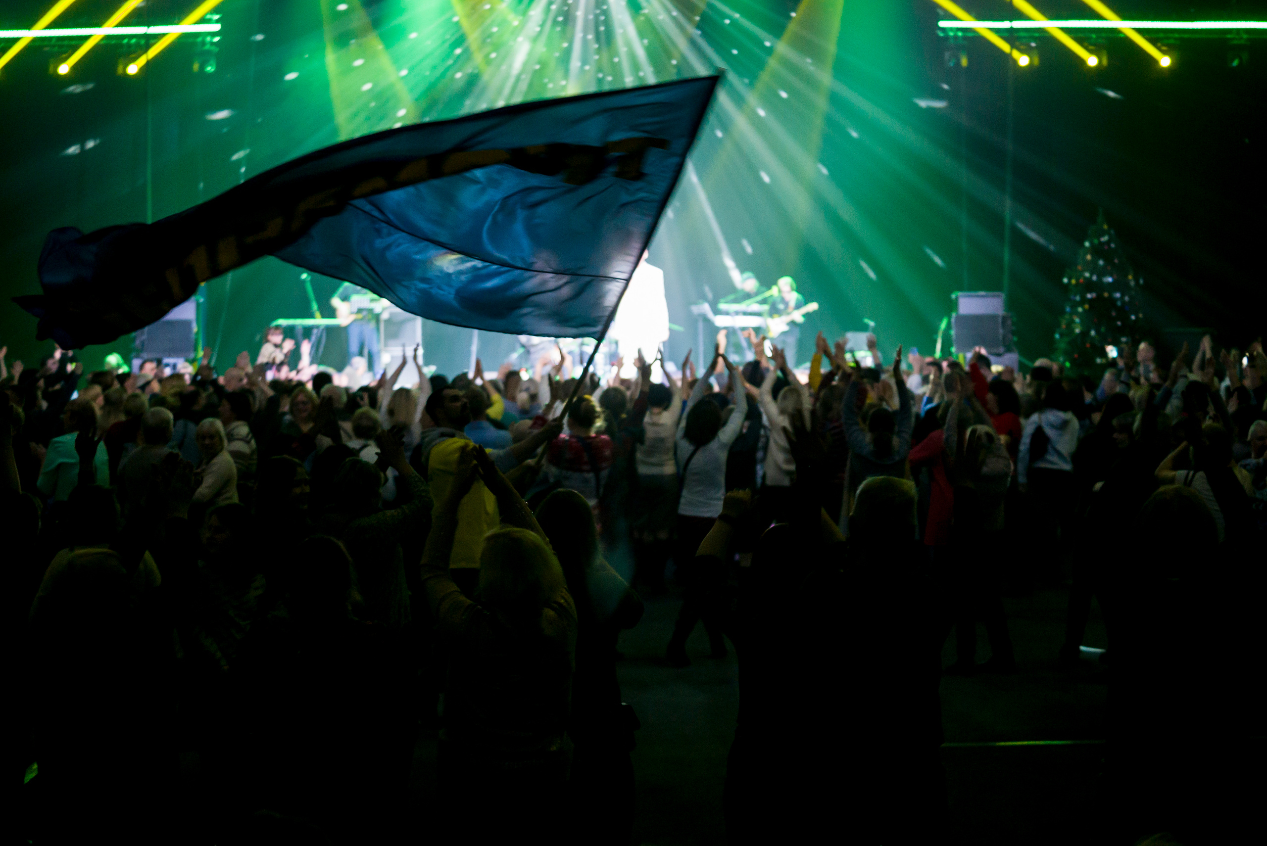 Концерт Булановой и Корнелюка для клиентов «Ленремонта». Фотограф в Санкт-Петербурге. Репортажная и все съёмки для бизнеса