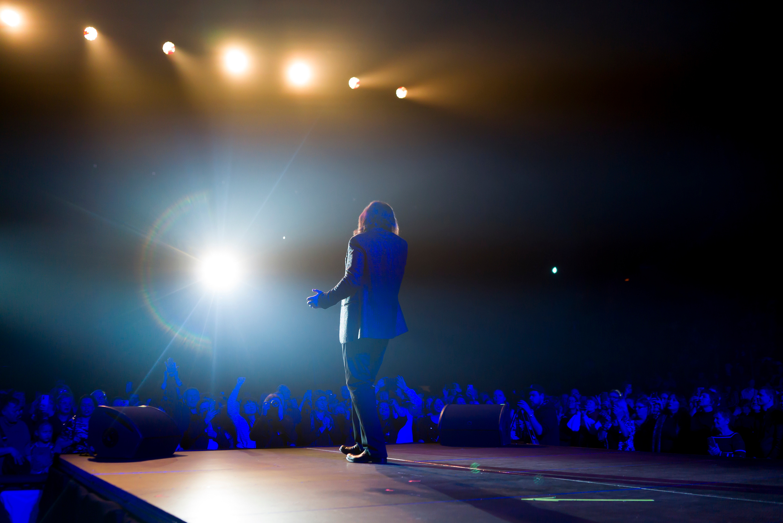 Концерт Булановой и Корнелюка для клиентов «Ленремонта». Фотограф в Санкт-Петербурге. Репортажная и все съёмки для бизнеса