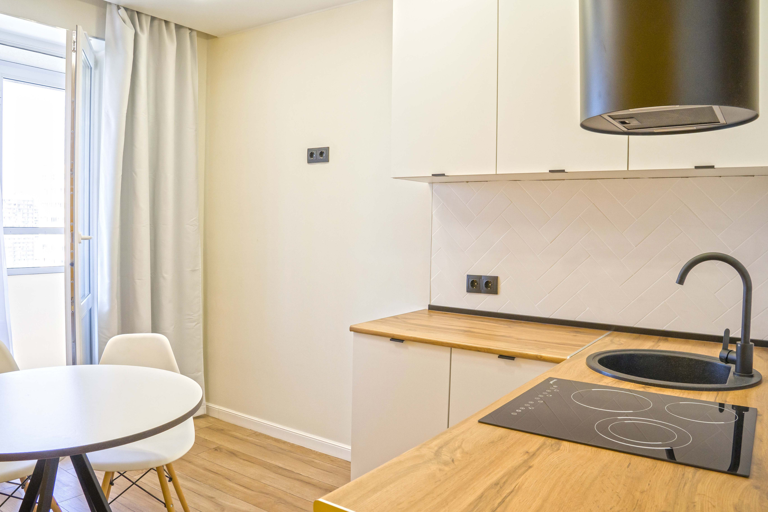 Апартаменты на Екатерининской. Фотограф в Санкт-Петербурге. Репортажная и все съёмки для бизнеса