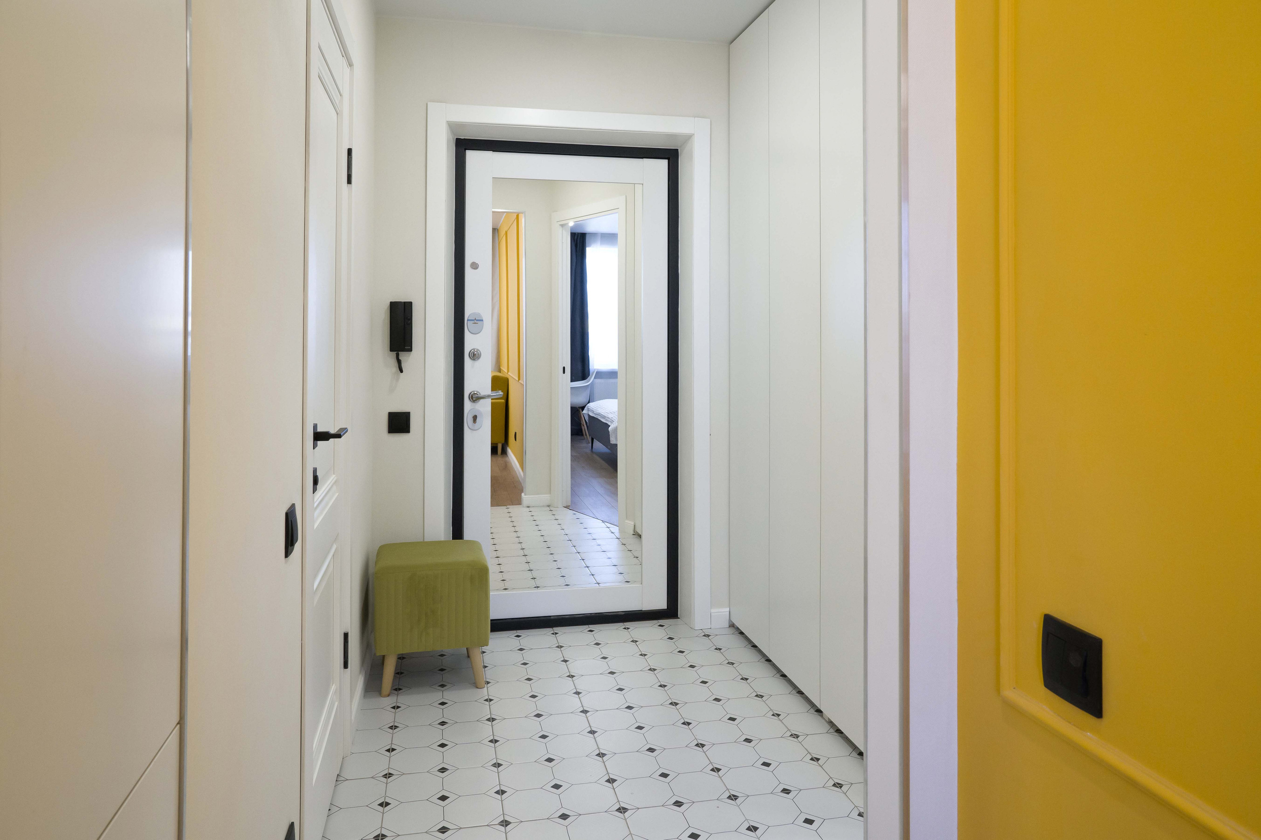 Апартаменты на Екатерининской. Фотограф в Санкт-Петербурге. Репортажная и все съёмки для бизнеса